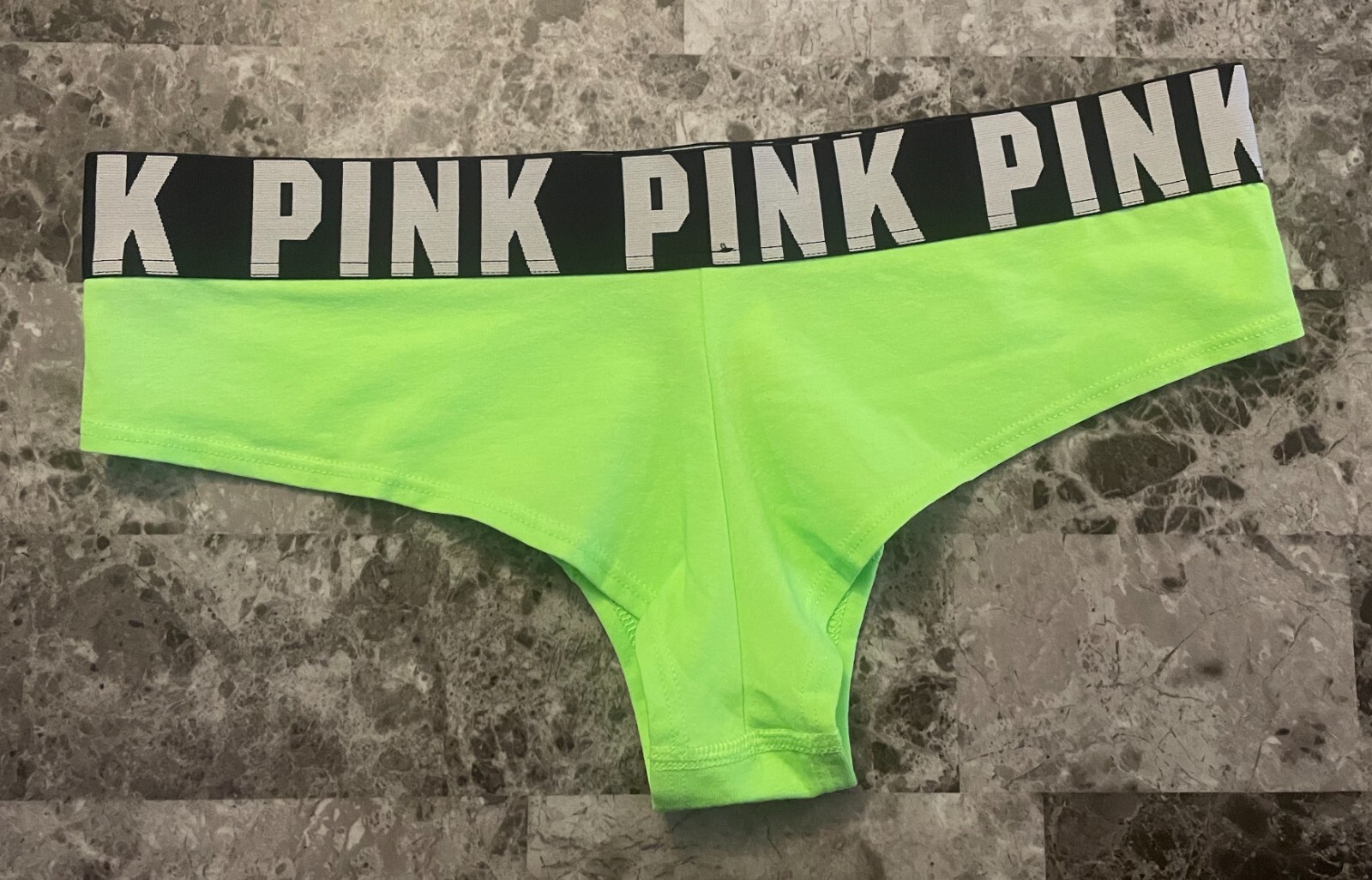 NWT VICTORIA’S SECRET PINK M NEON GREEN THICK LOGO BAND RARE CHEEKSTER PANTIES