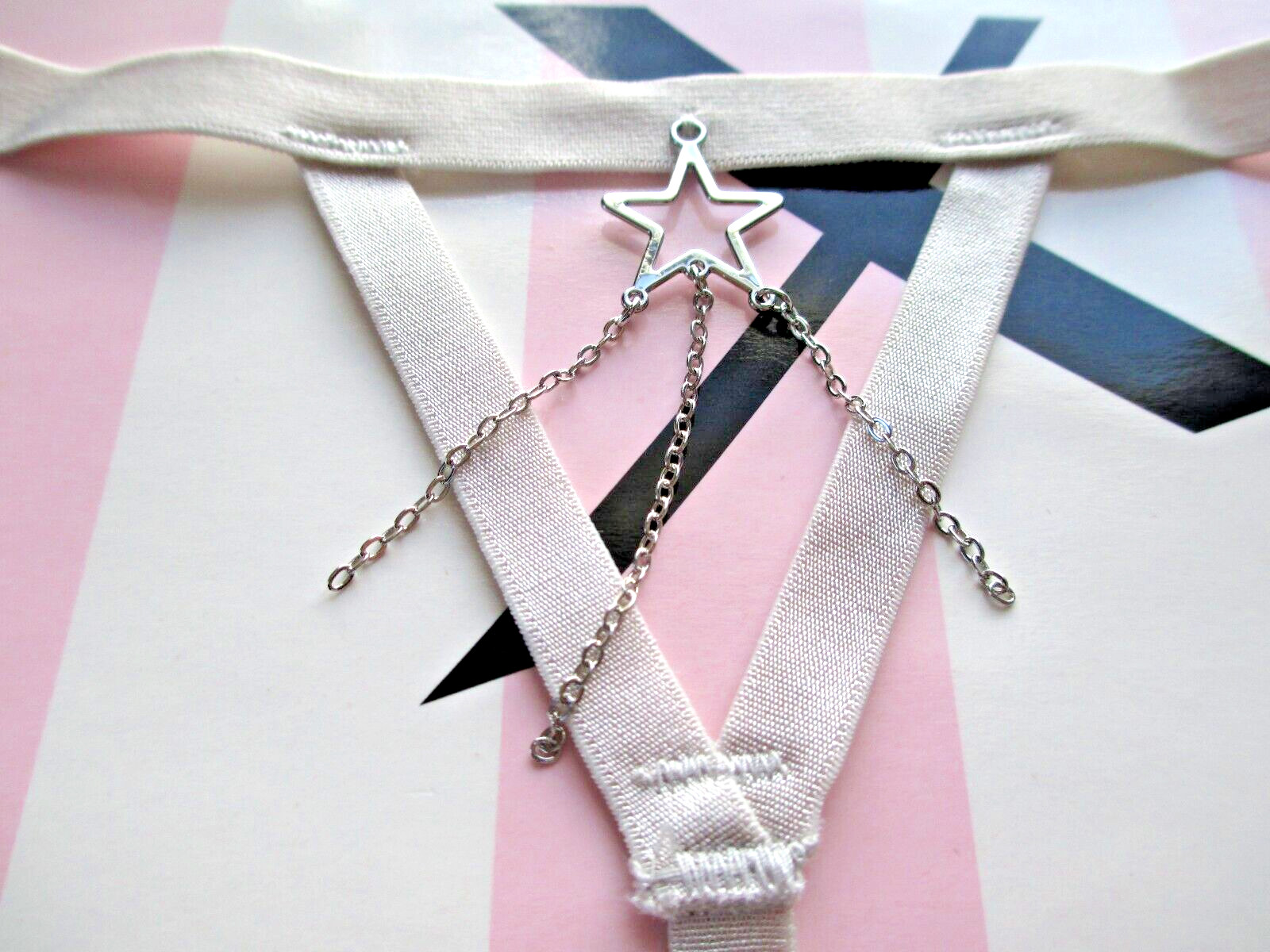 VICTORIA’S SECRET VERY SEXY V-String Thong Panty S M L XL Silver NWT Hardware VS