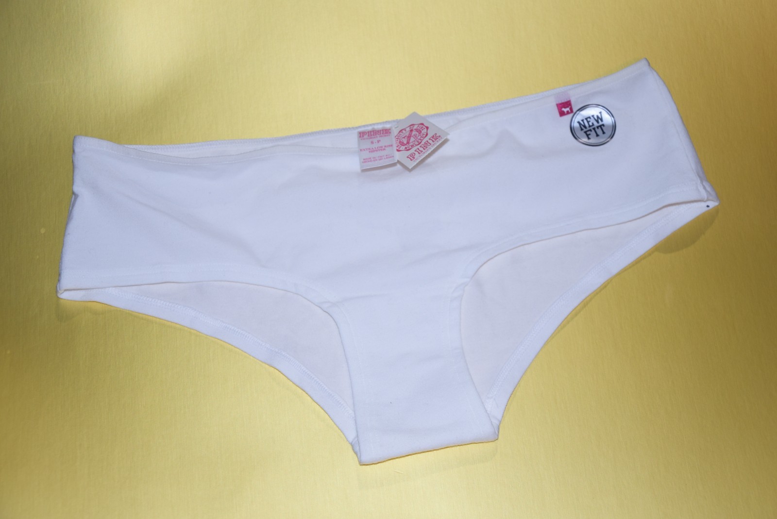 Victoria’s Secret White New Fit Hipster Hiphugger Panty S – Ships Free
