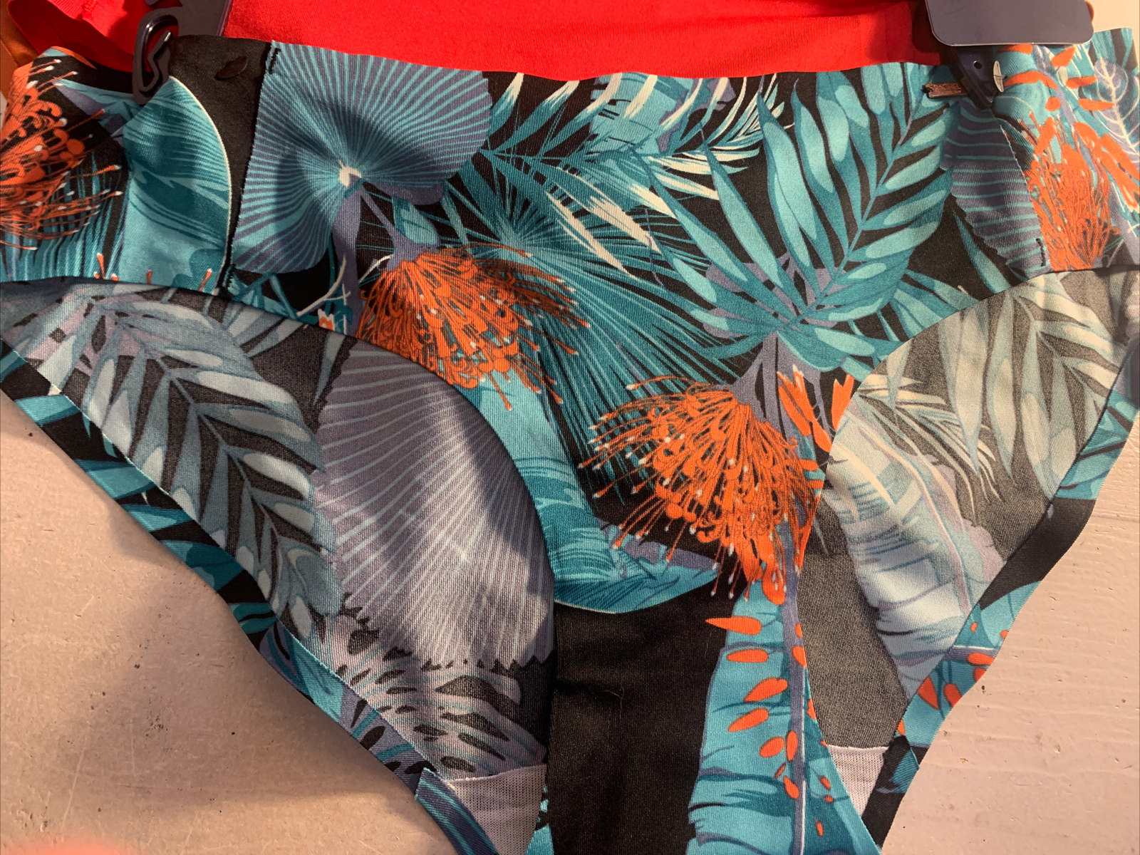 Rachel Roy 4 Pack Micro Hipster Soft Comfort Panties Size Large Underwear