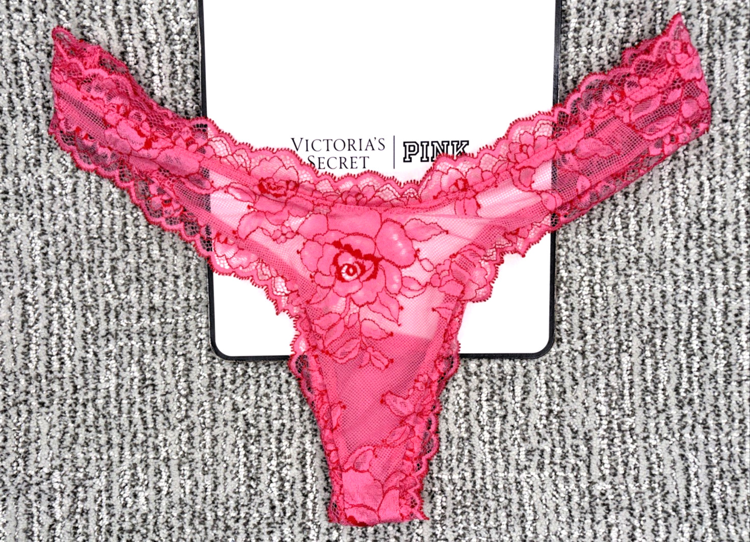 Victoria’s Secret Very Sexy NWT Medium Pink Rose Lace Floral Thong Panty Sheer