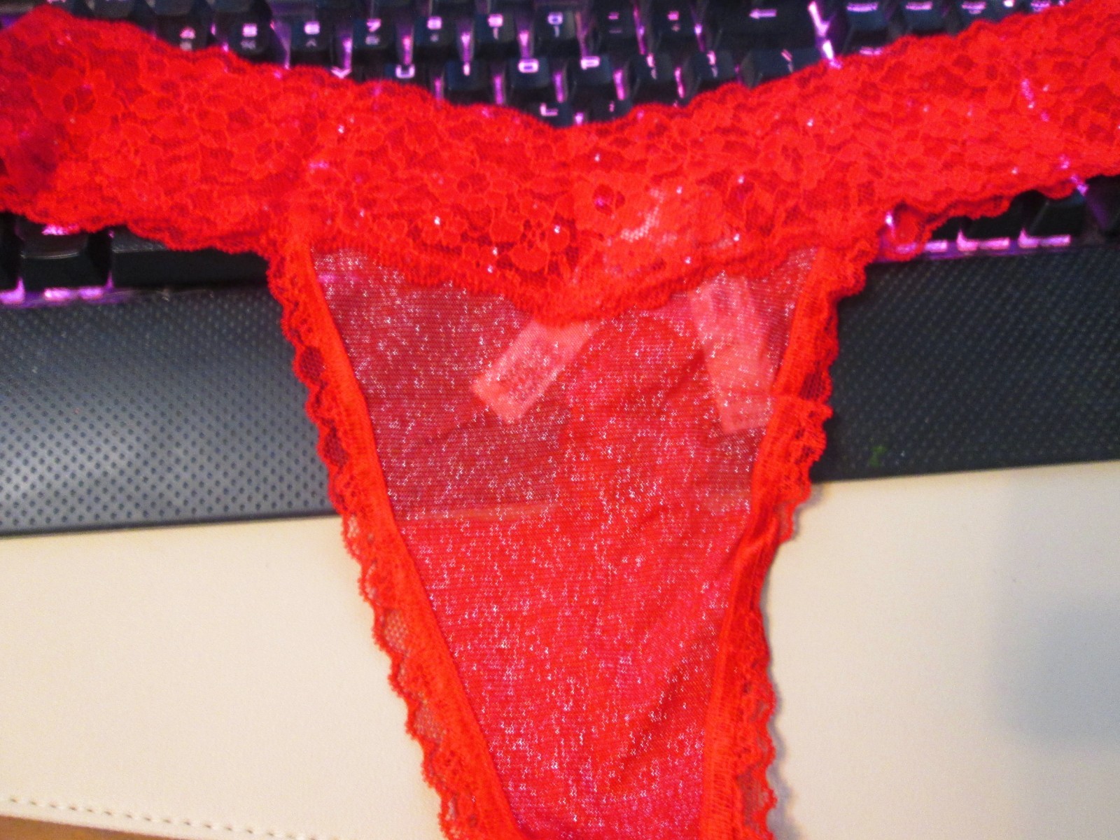 New Victoria’s Secret Lace ✅💲Discounts on 2+💲Thong ✅Size XS,OS,S,M,L✅Lace