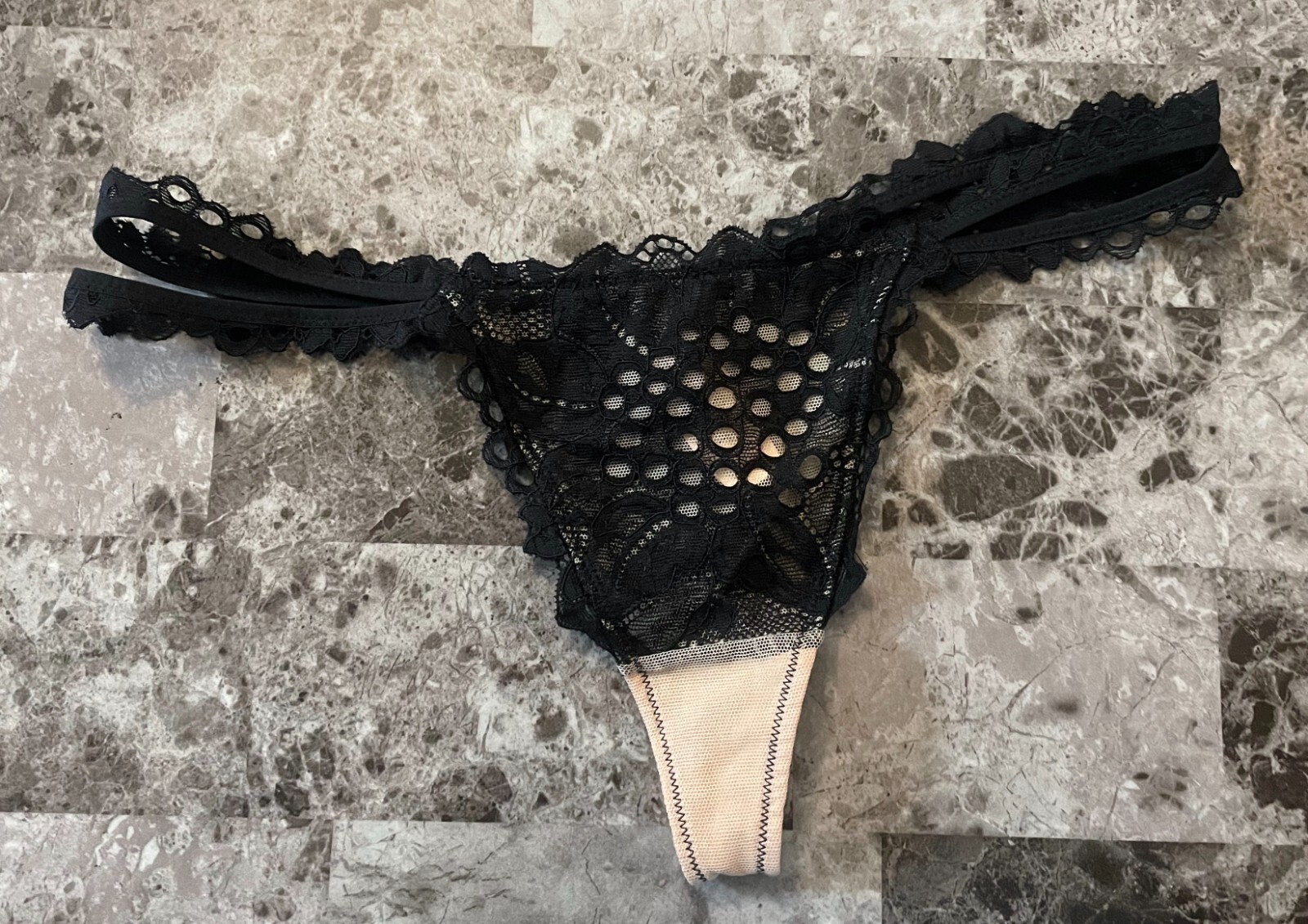 NWT VICTORIA’S SECRET S BLACK NUDE MESH LACE DOUBLE STRAPPY RARE THONG PANTIES