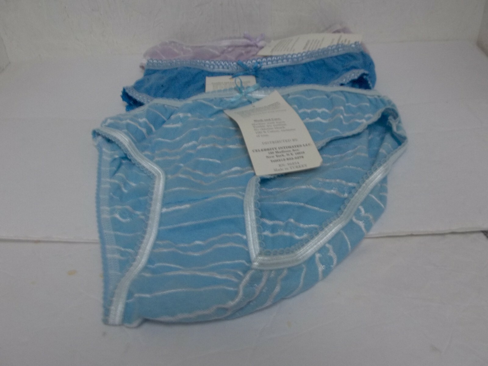 Celebrity Intimates Women’s Panties 3 Pairs Assorted Size 5 New !!!