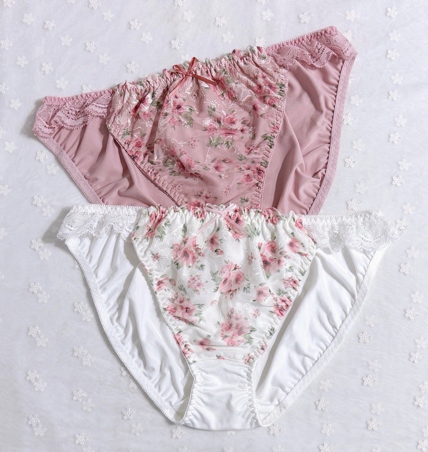 Set Of 2! US-XXL/JP-5L Japanese Floral Embroidery Ruffle Waist Bikini Panties