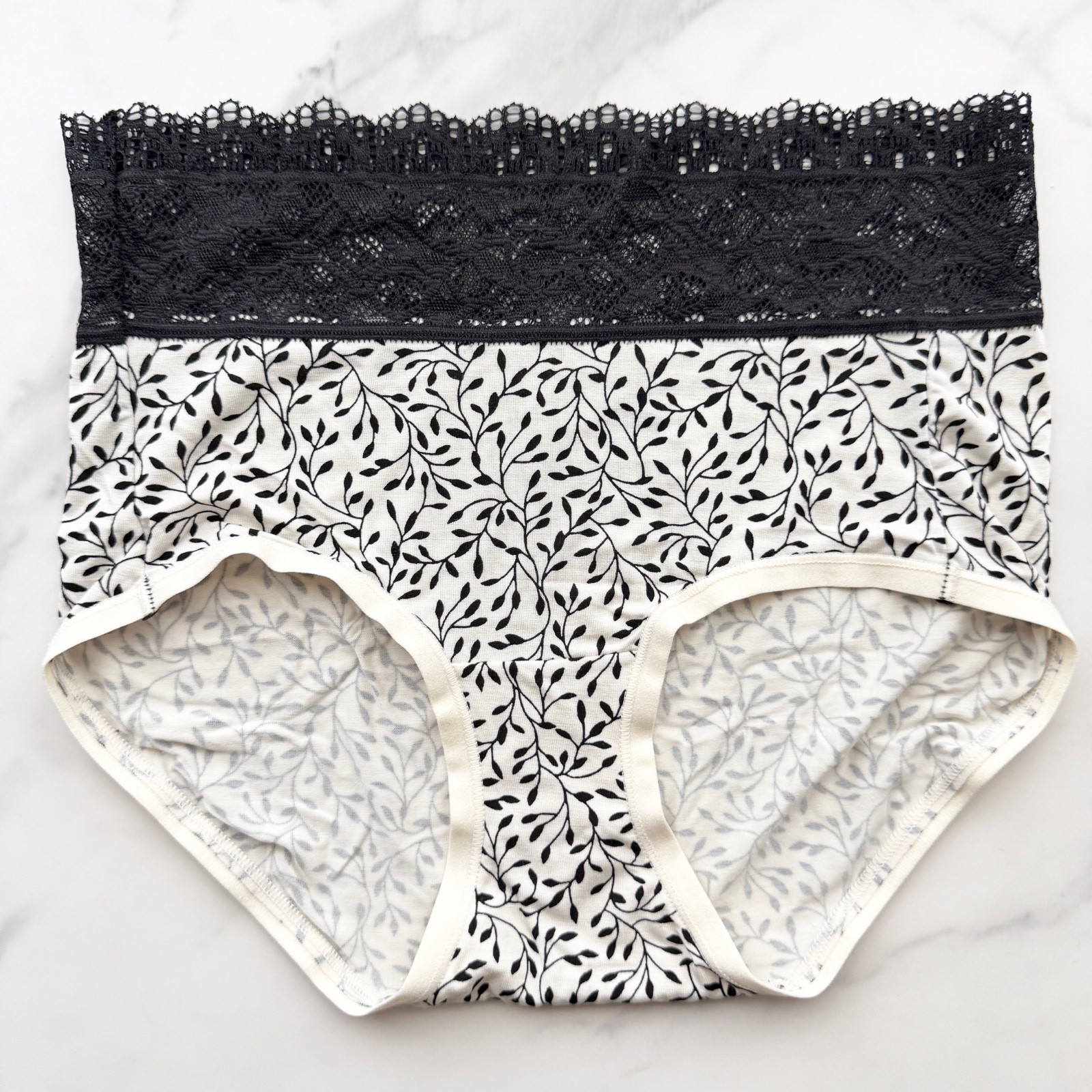 Soma Embraceable Super Soft Enchanting Lace Modern Brief Panty Fleur Vine XS/S