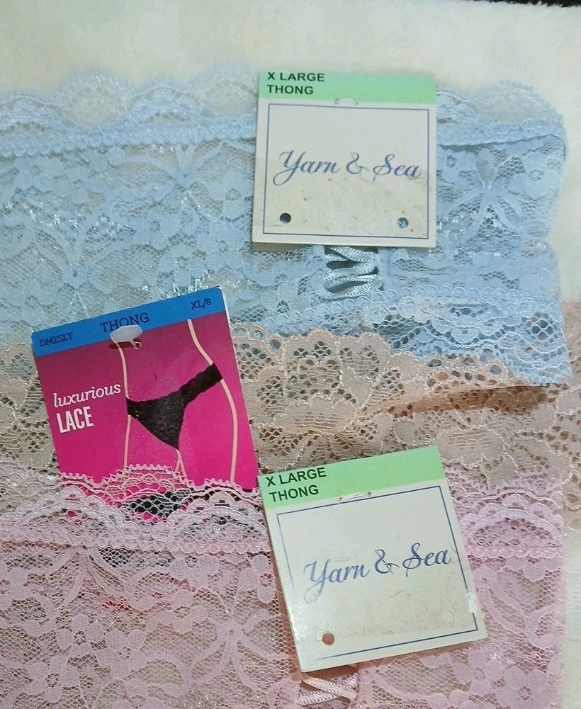 NEW Maidenform Luxurious Lace/ Yarn & Sea Thong Size X Large DMESLT 3 Pair