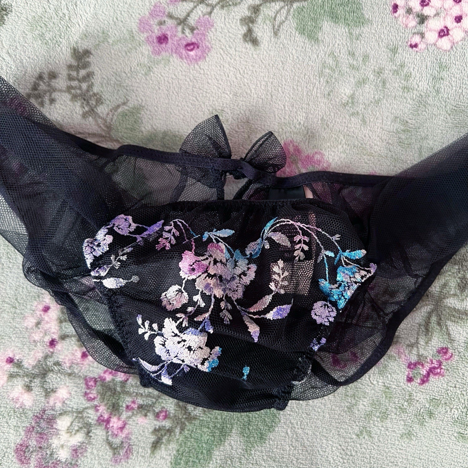 Victoria’s Secret Dream Angels Floral Garden Organza Embroidered Mesh Panty 🖤