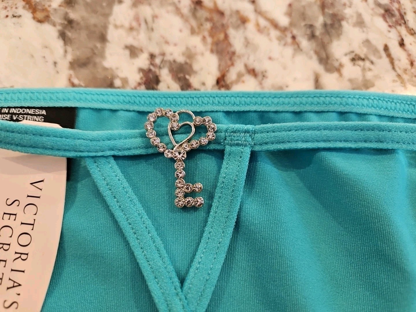 True Vintage Victoria Secret Sexy Little Things V-String Panties Silky Large Key