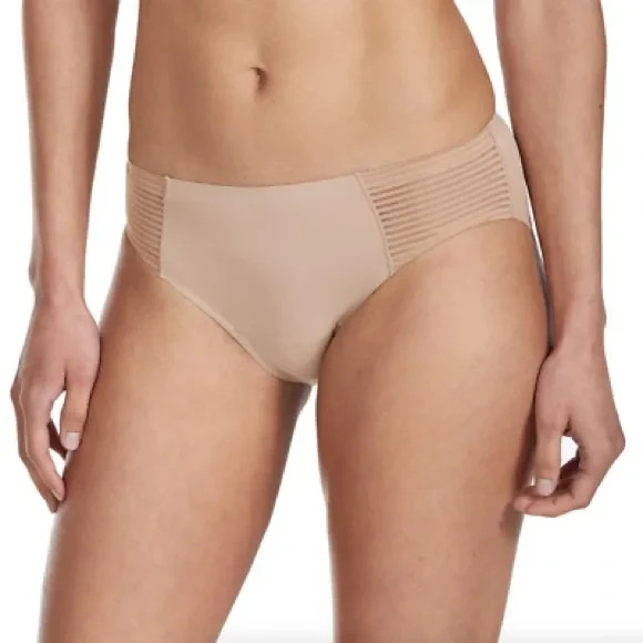EXOFFICIO | M | Modern Collection Hipster Buff Bikini Nude Panties MSRP$35**READ