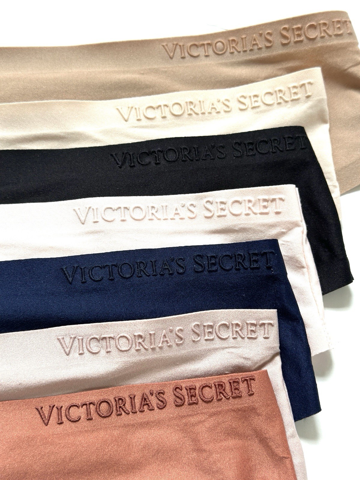 Victoria’s Secret Women’s Mid-Rise Thong Panty Size: M