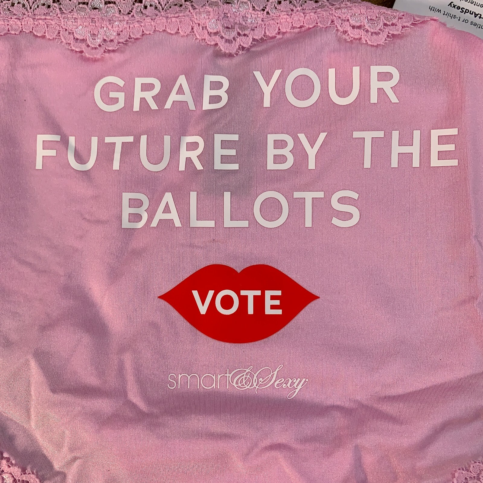 Smart & Sexy Women’s Size Large Pink VOTE Graphic Lace Trim Cheeky Panties NWT