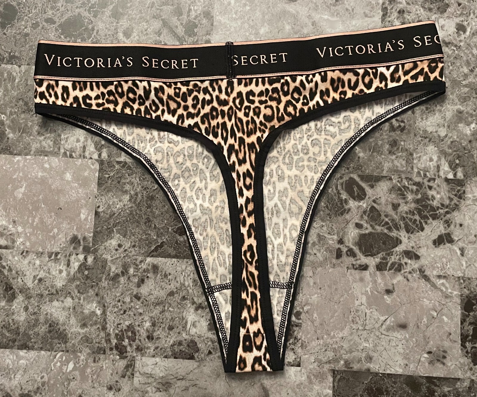 NWT VICTORIA’S SECRET LEOPARD THICK LOGO WAISTBAND HIGH WAIST THONG PANTIES