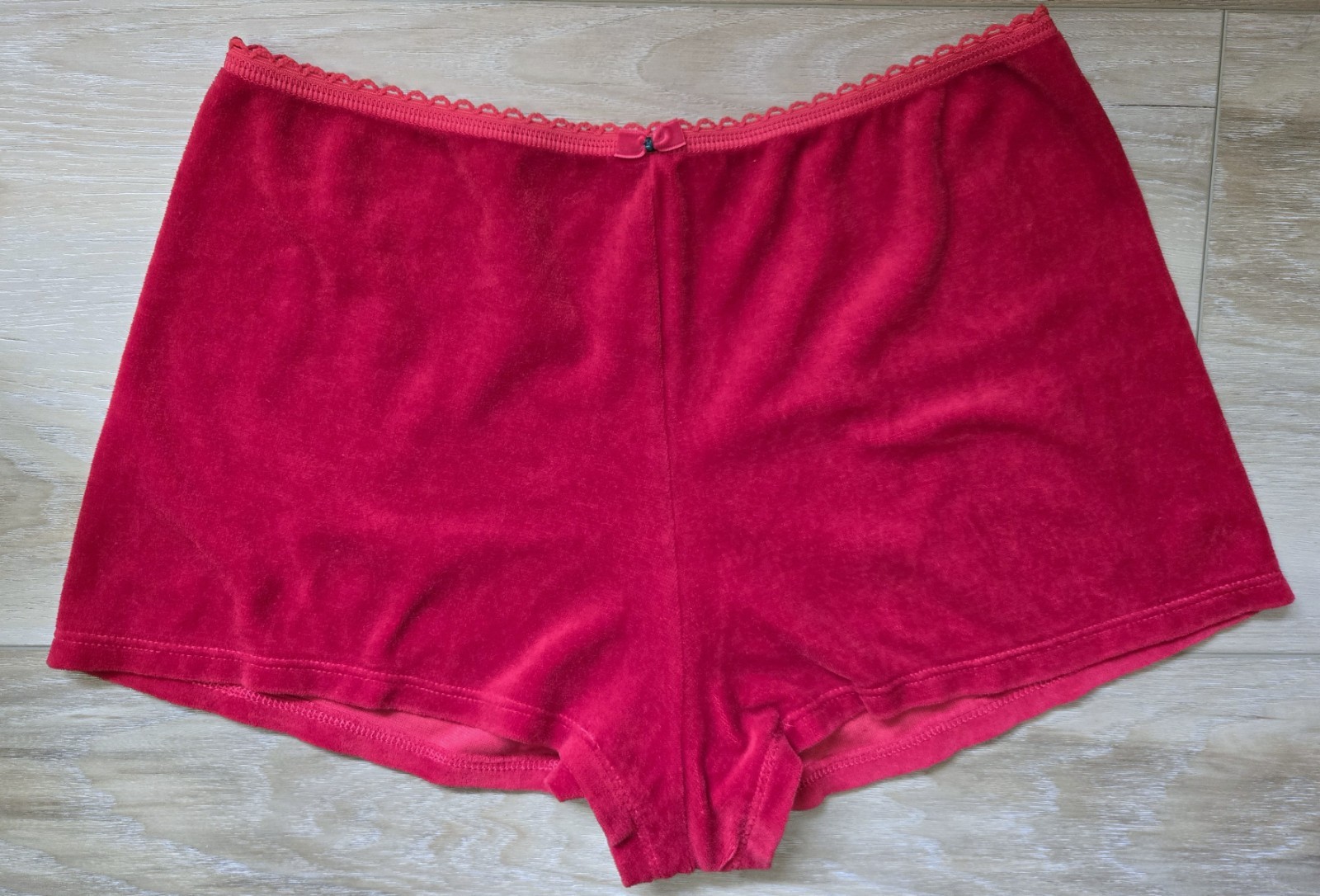 Vintage Victoria’s Secret Country Red Velvet Velour Boy Short Shortie Panties M