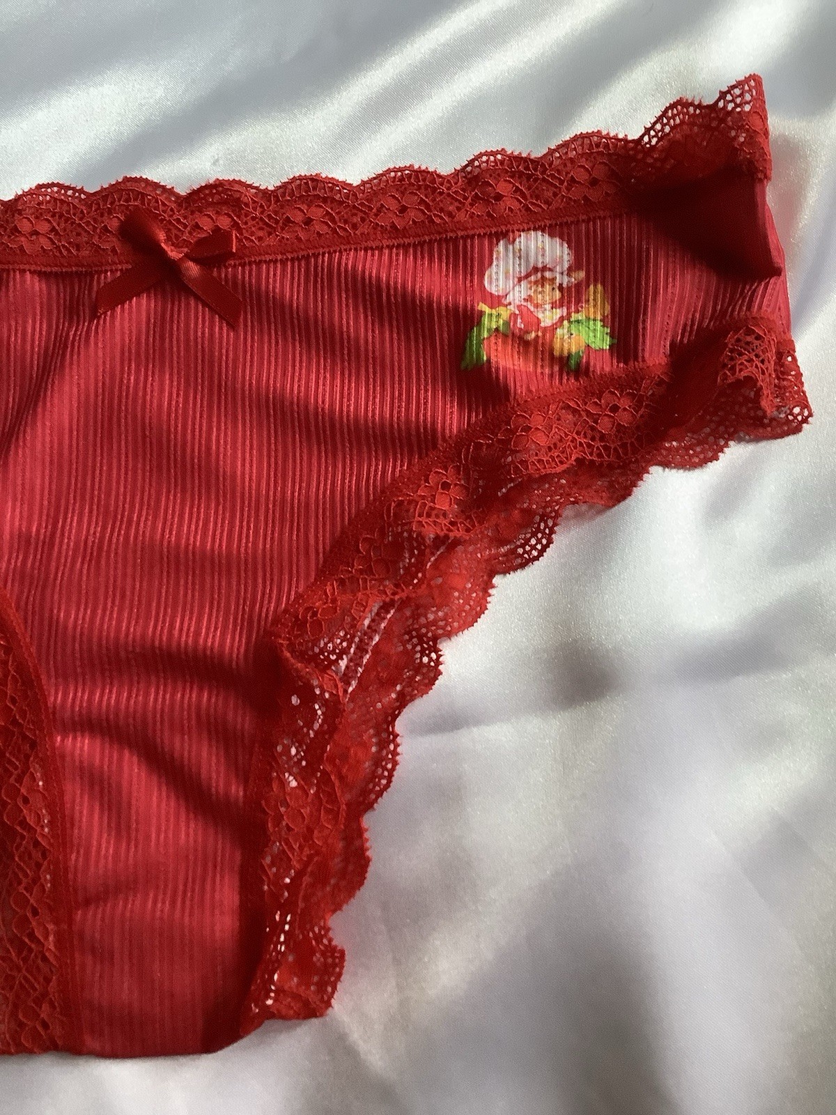 Women’s Teen Strawberry Shortcake Red Green Kawaii Thong Panties Cartoon 3pk. M