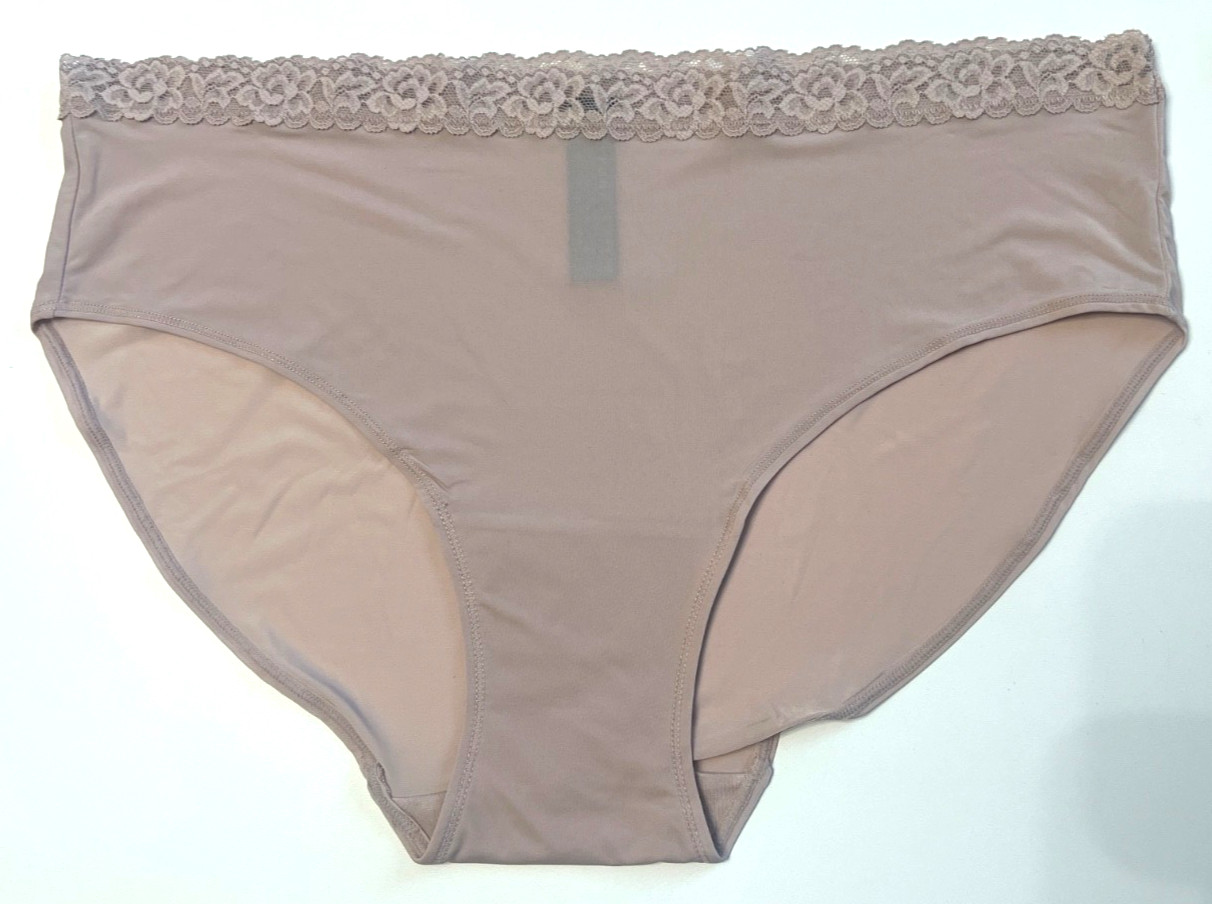 Natori SMALL Finishing Touch Lace Trim Brief Panty NWOT 7743365 Cafe Beige