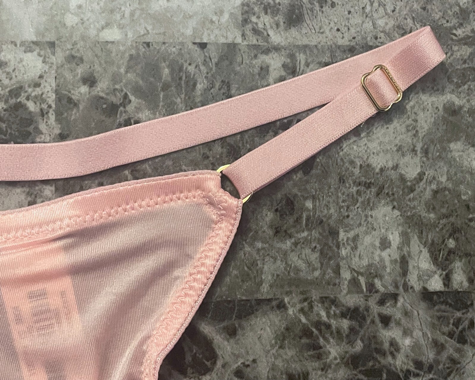 NWT VICTORIA’S SECRET PINK SATIN SMOOTH GOLD ADJUSTABLE STRAPS V STRING PANTIES