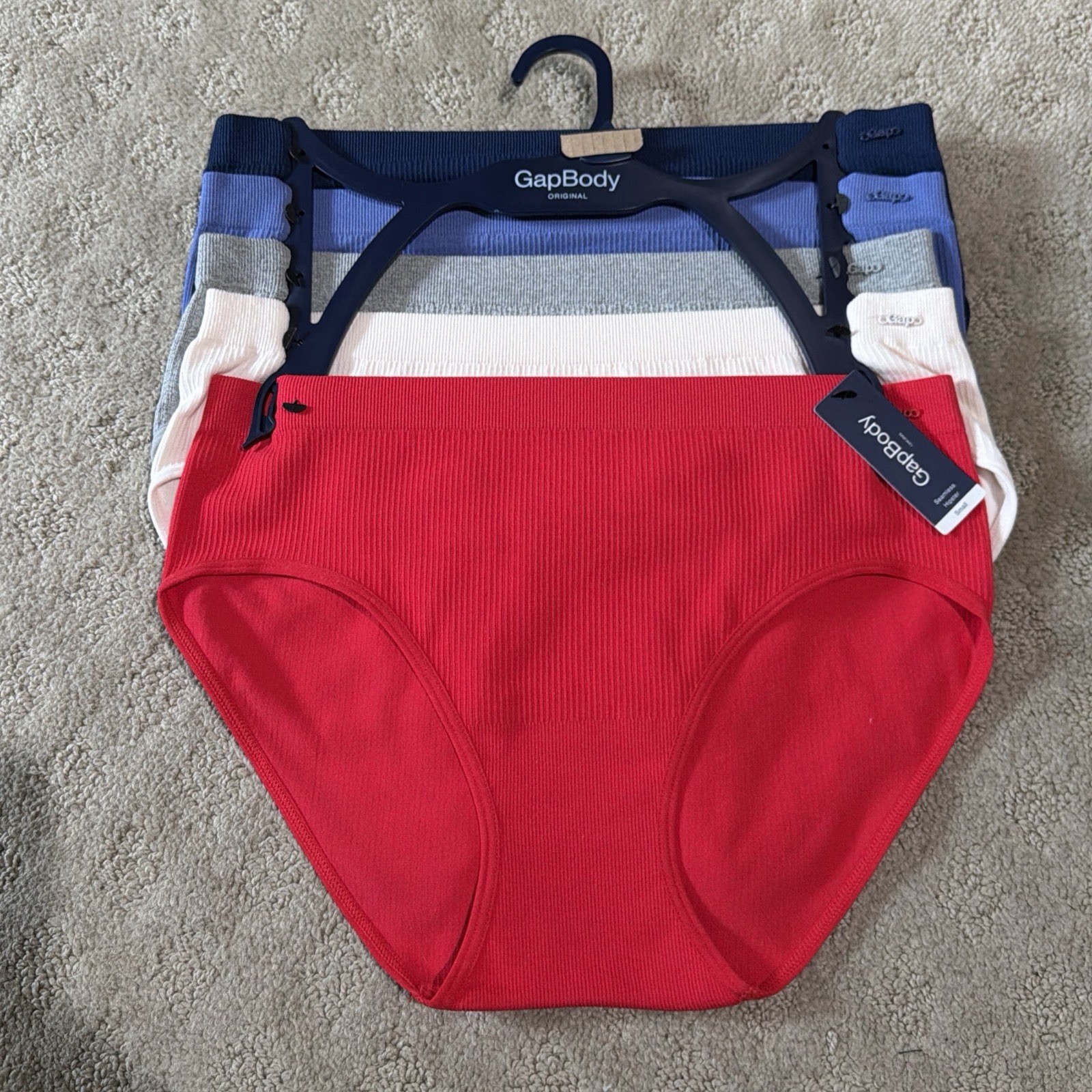 Gap Gapbody 5pk Seamless Ribbed Hipster Panties. Sz S. NWT!