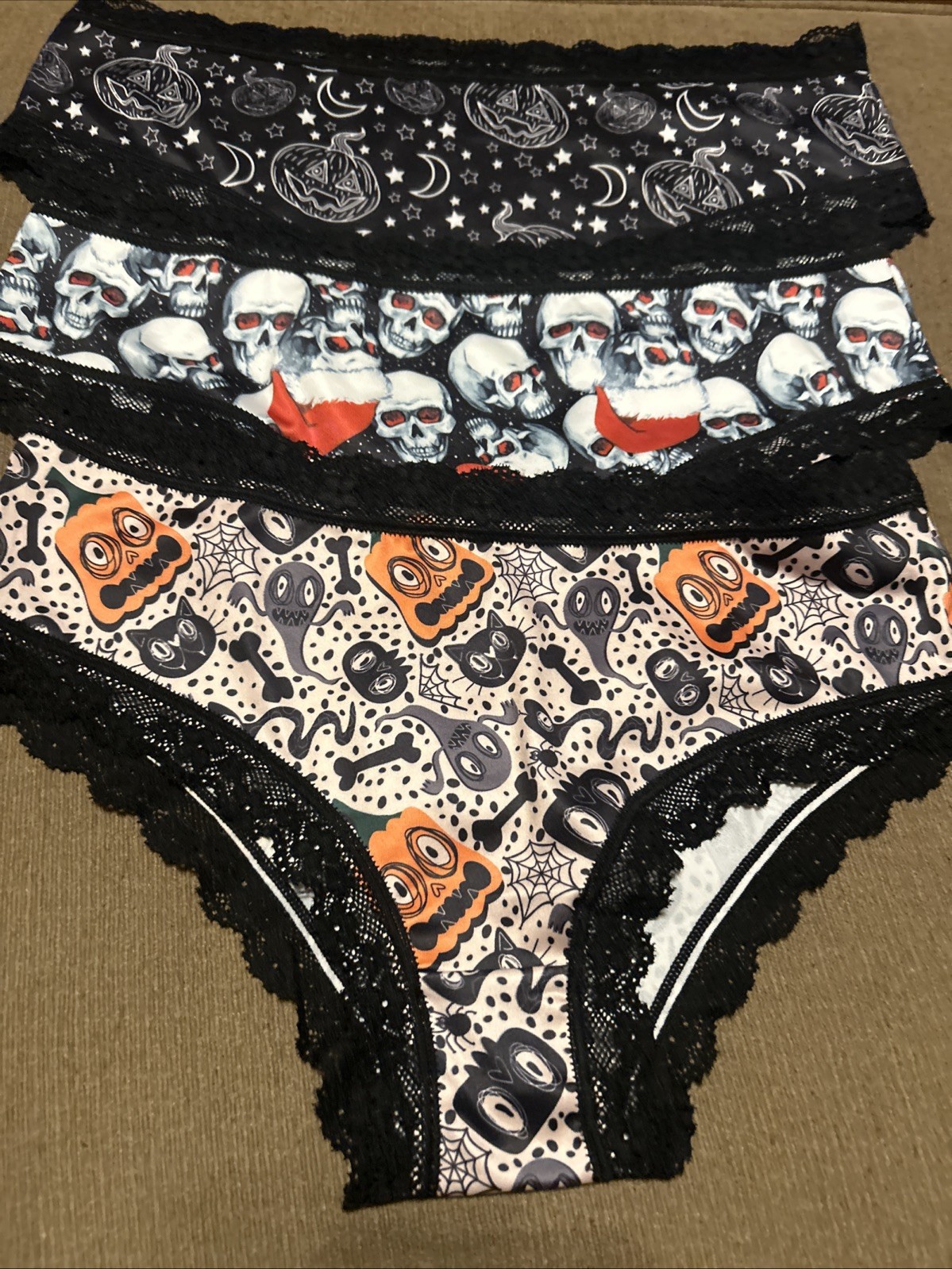 Morvia 3pk lace trim Skater goth Skater Emo panties L Ghost Bones Skull Moon Sta