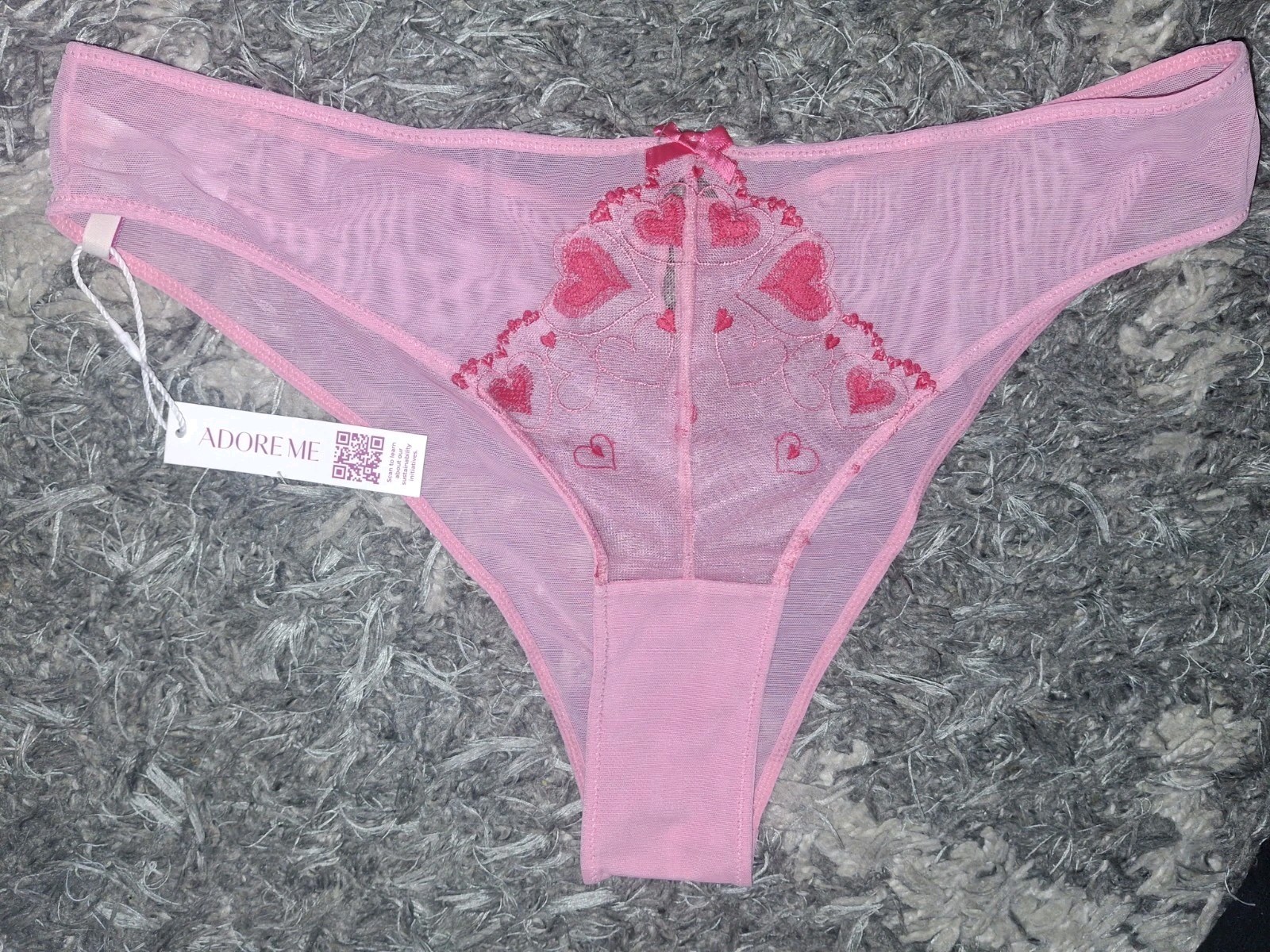 Adore Me/VS Heart Mesh Keyhole cheeky Panty Size Medium NEW Pink