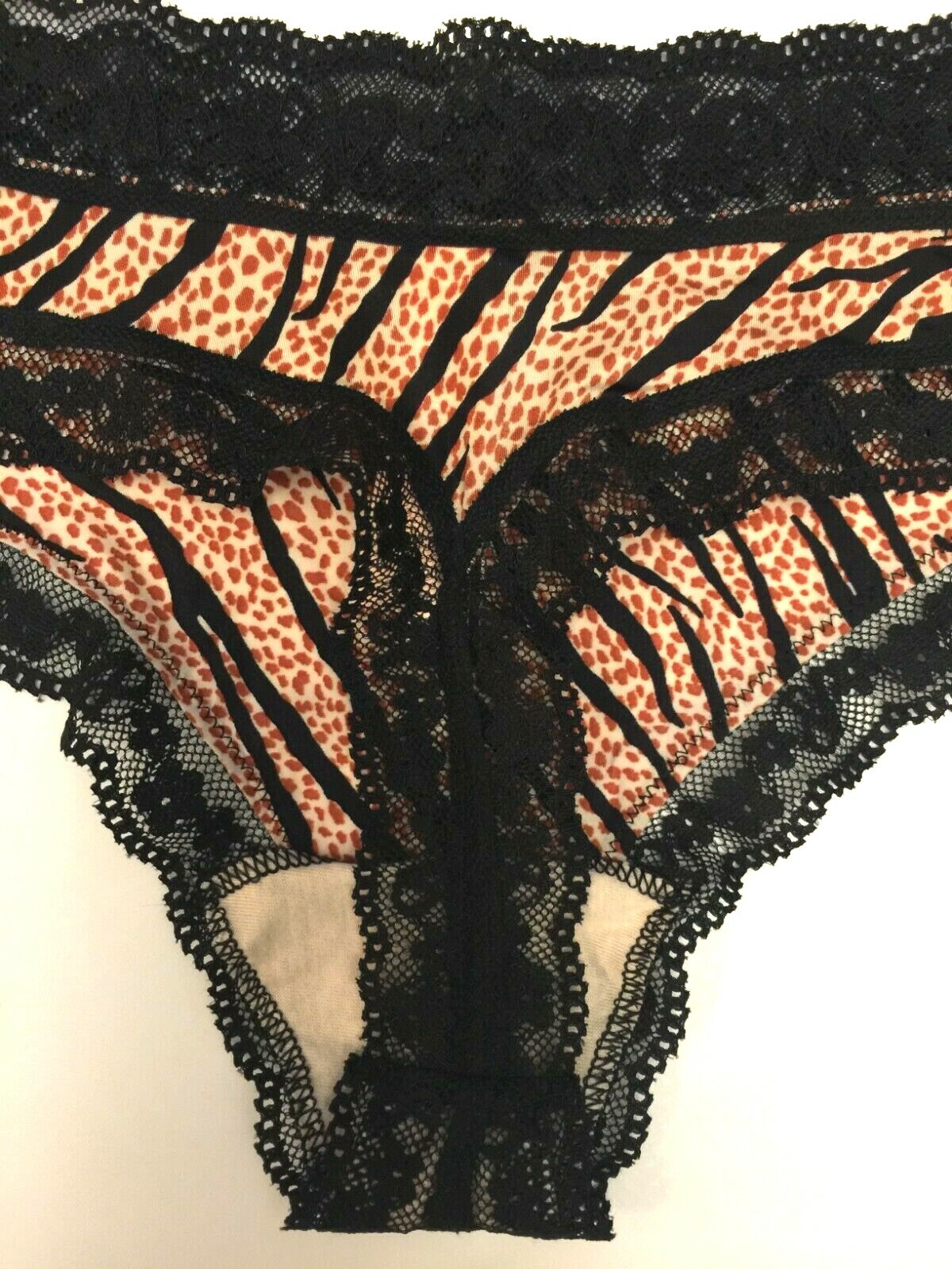 Victorias Secret Tiger Giraffe Animal Print Thong Panty Size XL Logo Lace Waist