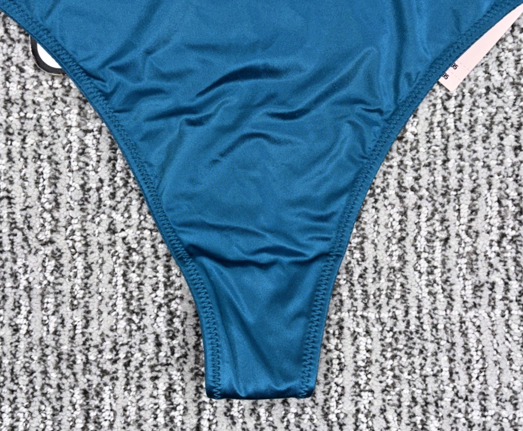 Victoria’s Secret Very Sexy NWT Small Jade Strappy High Waist Thong Panty