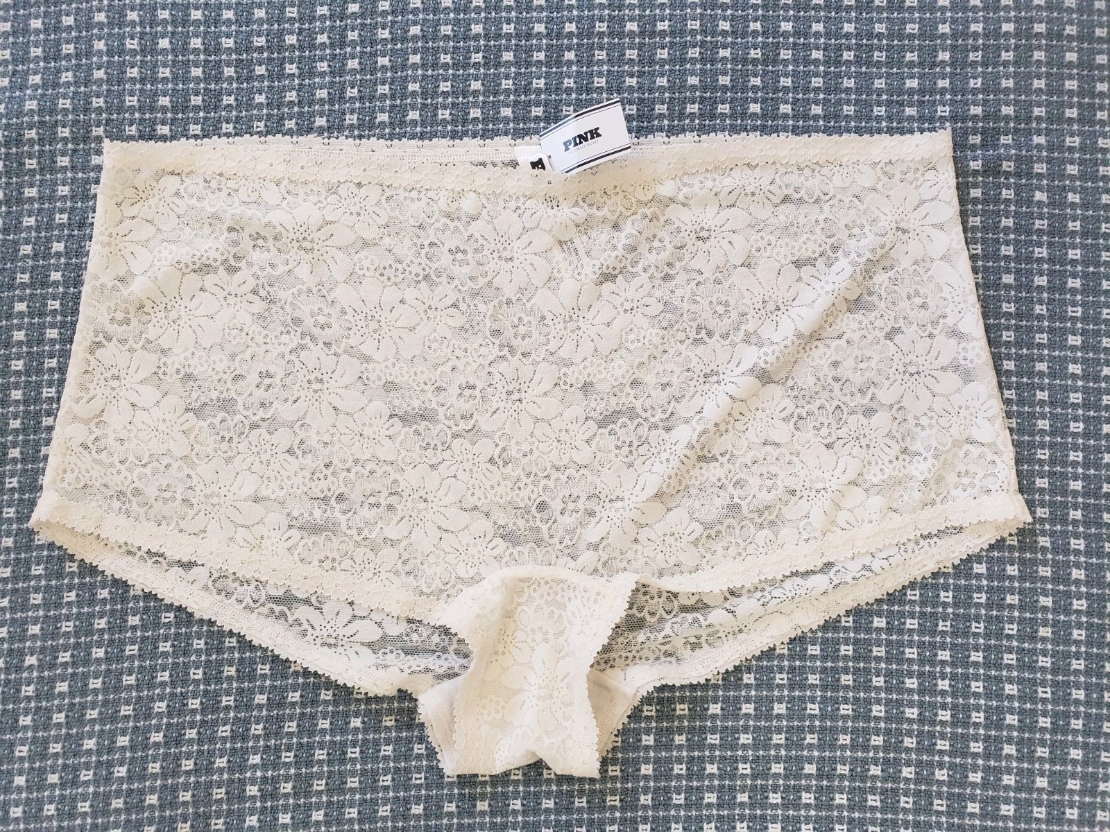 Victoria’s Secret Pink XXL Coconut White Lace Full Brief Boy Shortie Panties NWT
