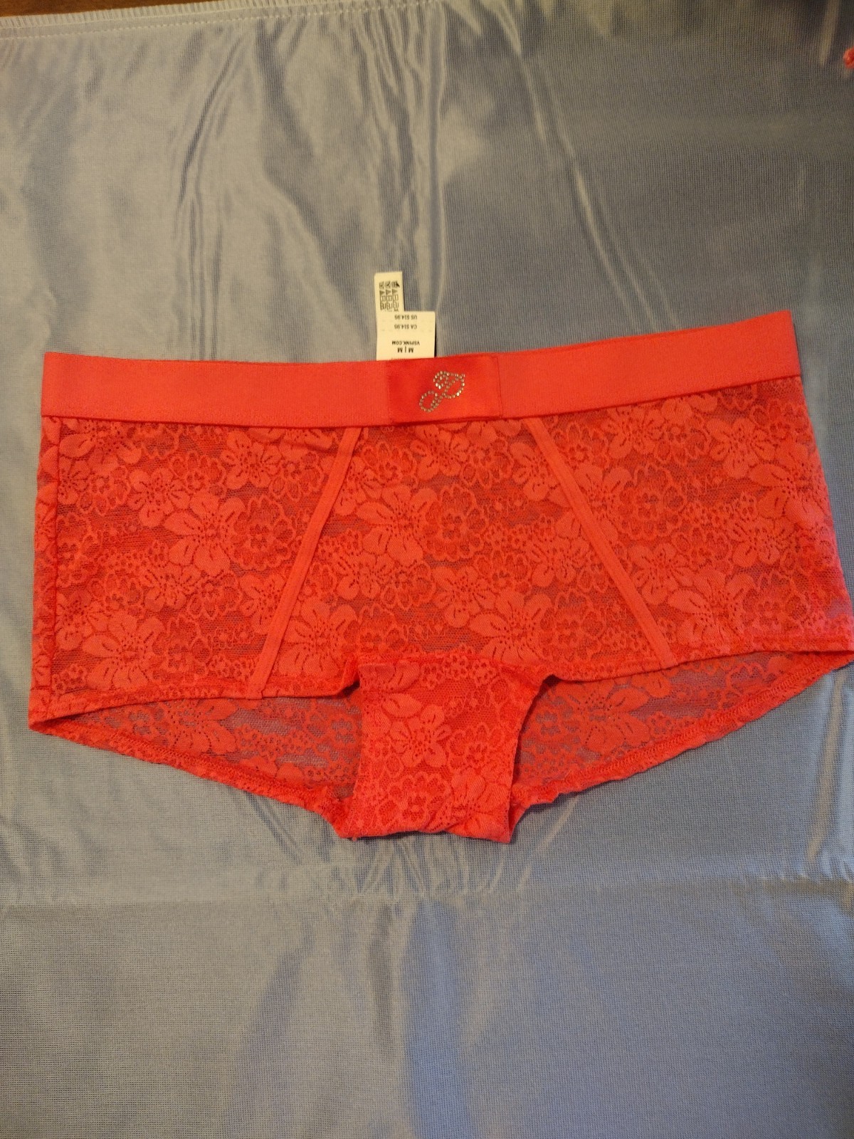 PINK Victoria’s Secret Boyshort / Boxer Pink Briefs Size M/M 170/72A BNWT