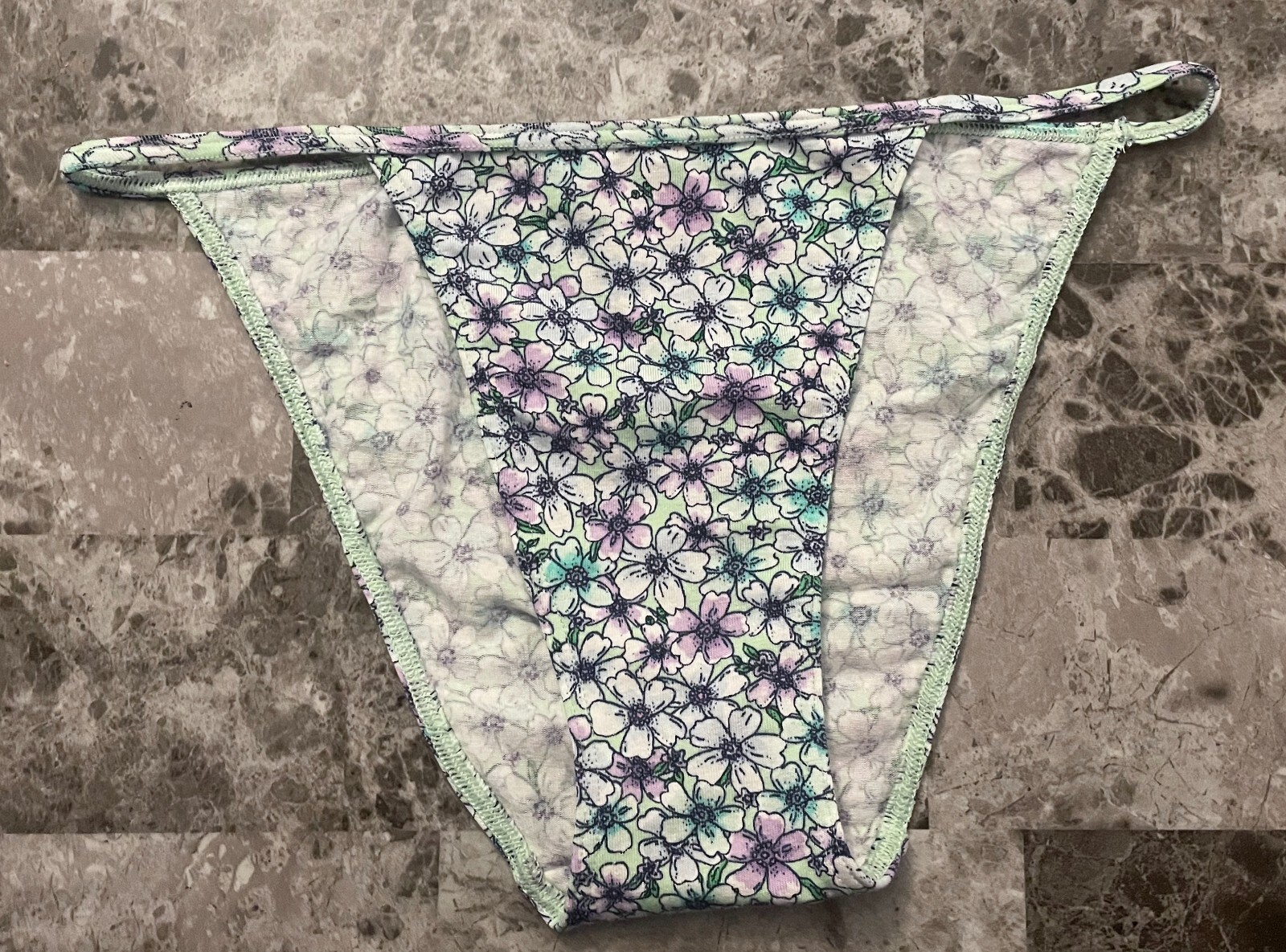 NWT VICTORIA’S SECRET GREEN LAVENDER PURPLE FLORAL TANGA STRING CHEEKY PANTIES