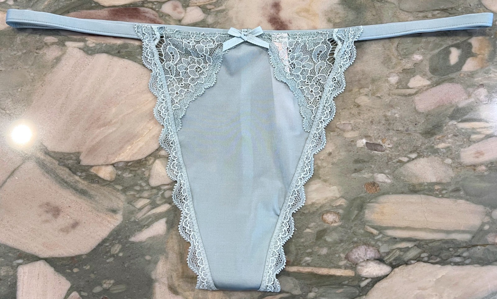 NEW Victoria Secret Dream Angels Lace Trim V-string Panty – Sage Dust Green XXL