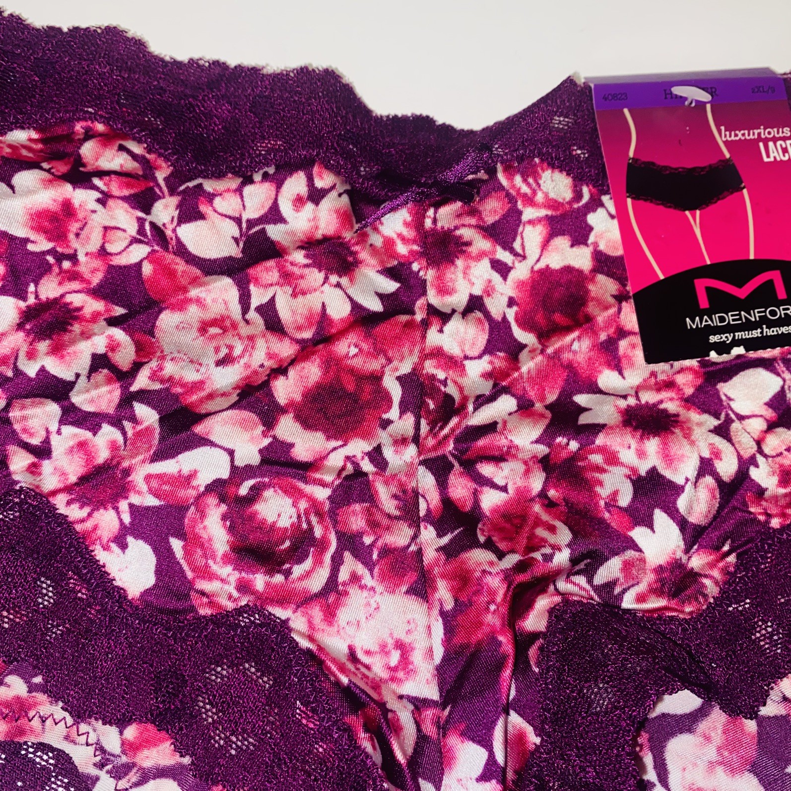 NEW Maidenform Luxurious Lace Sexy Must Have Lacey Hipster 2XL/9 Purple Floral