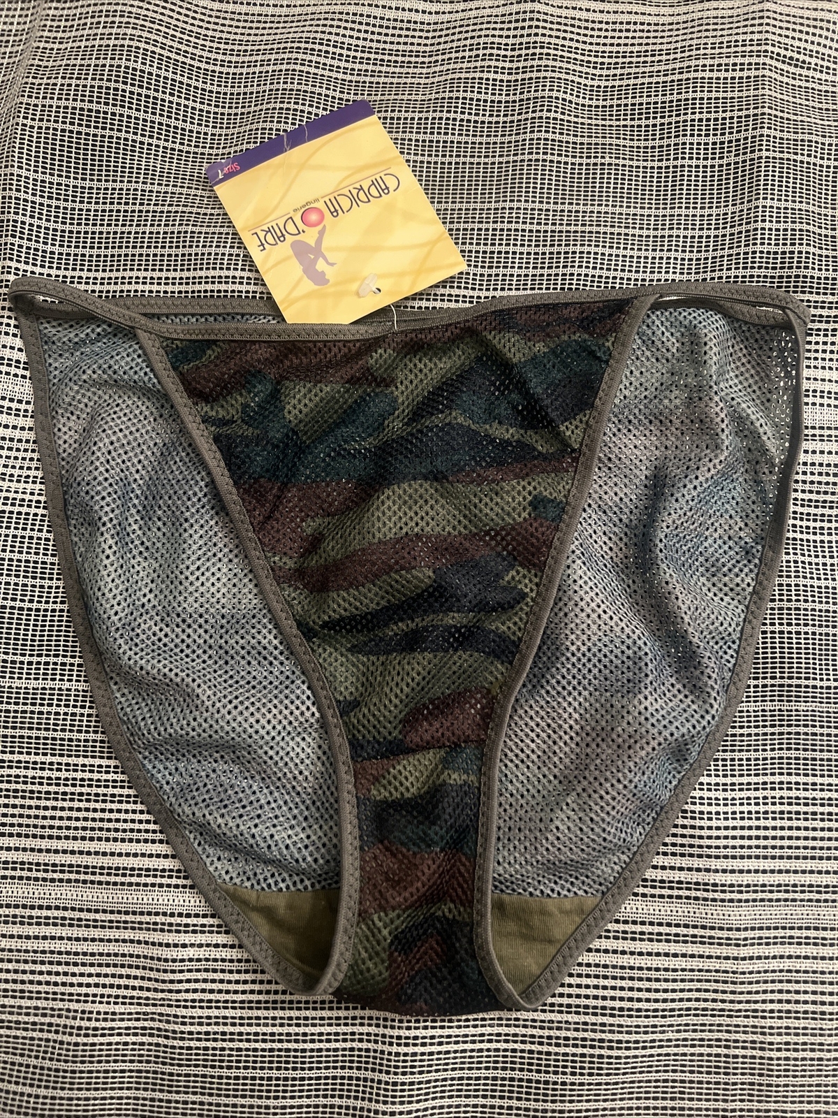 VTG WOMEN LINGERIE CAPRICIA O’DARE SIZE L/7 BODY 100% POLYESTER TRANSPARENT