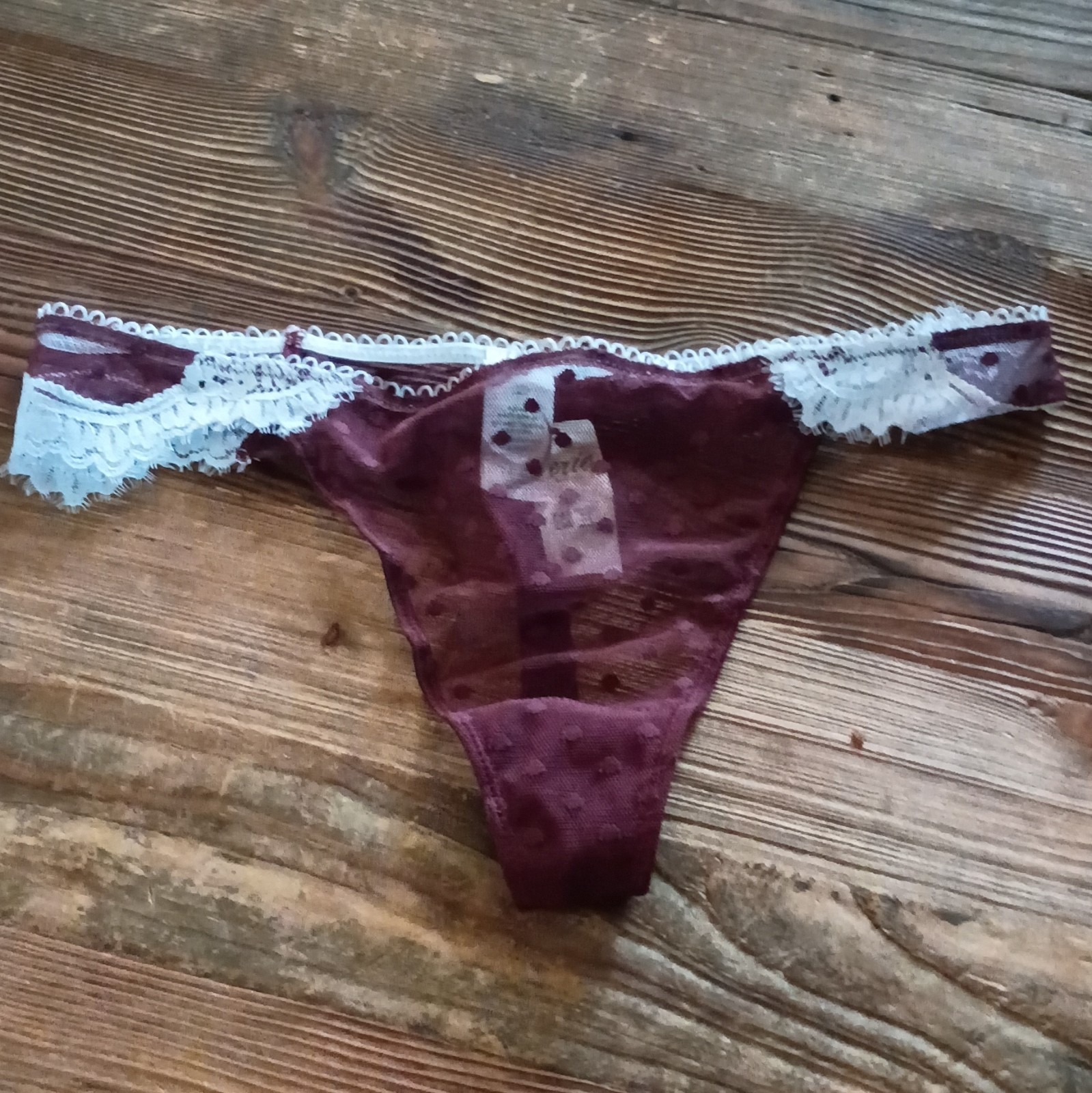 Aerie Women’s Burgundy/White Mesh Polka Dot Lace Thong Panties Size M
