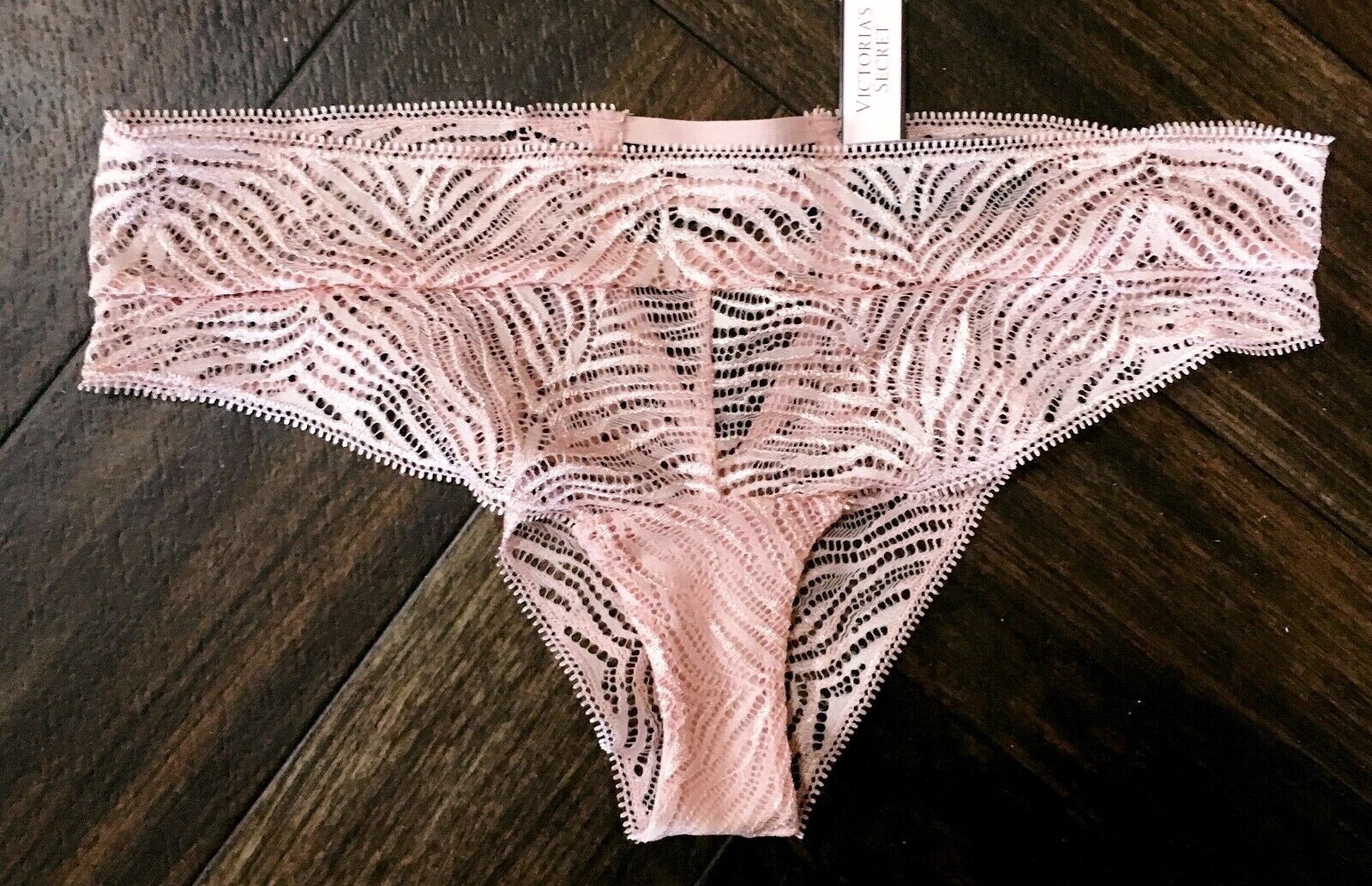 Victorias Secret Luxe Lingerie Demure Pink Cut Out Zebra Lace Tanga Panty Nwt S