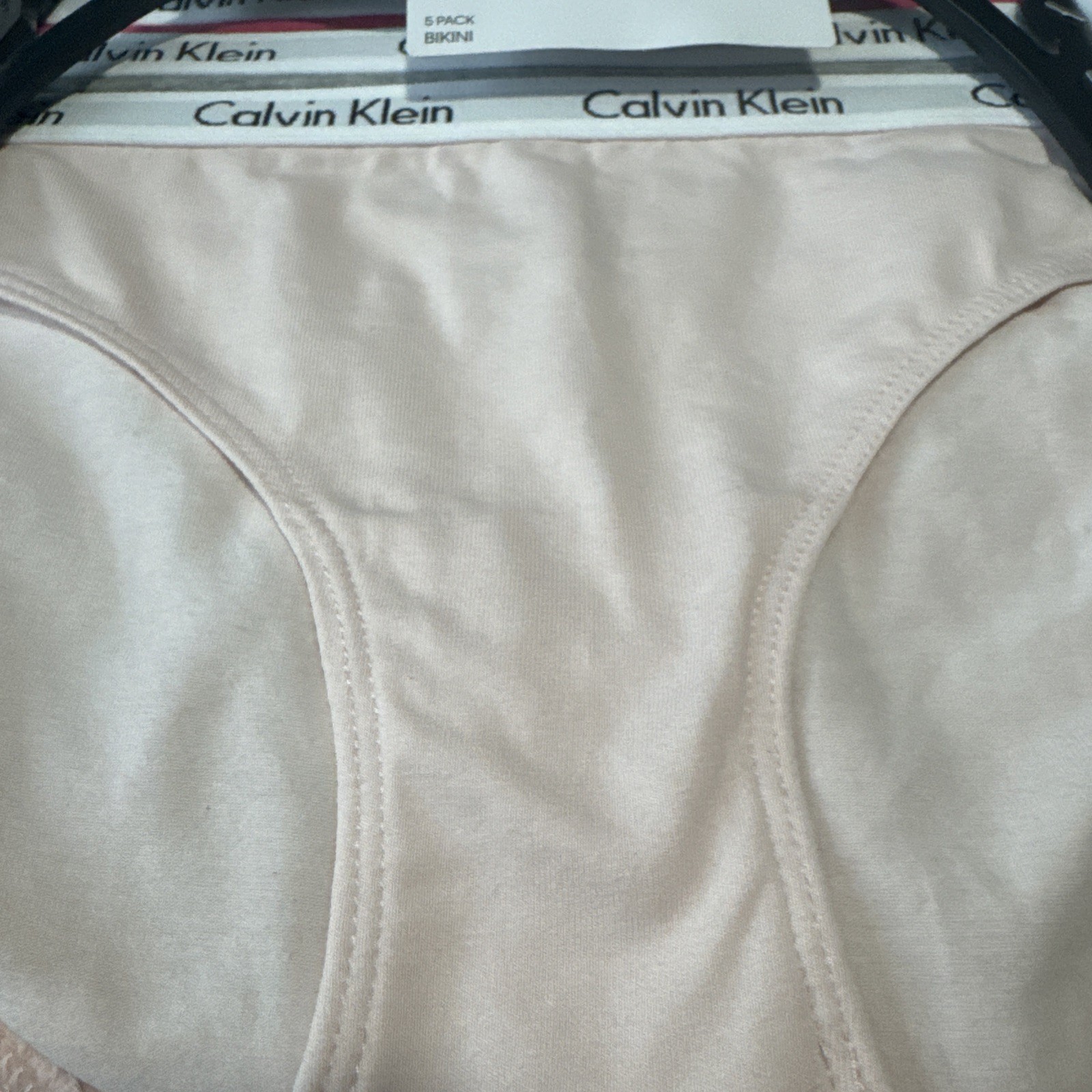 Women’s Size Medium CALVIN KLEIN BIKINI UNDERWEAR 4 PAIR PINK BLACK GRAY PANTIES