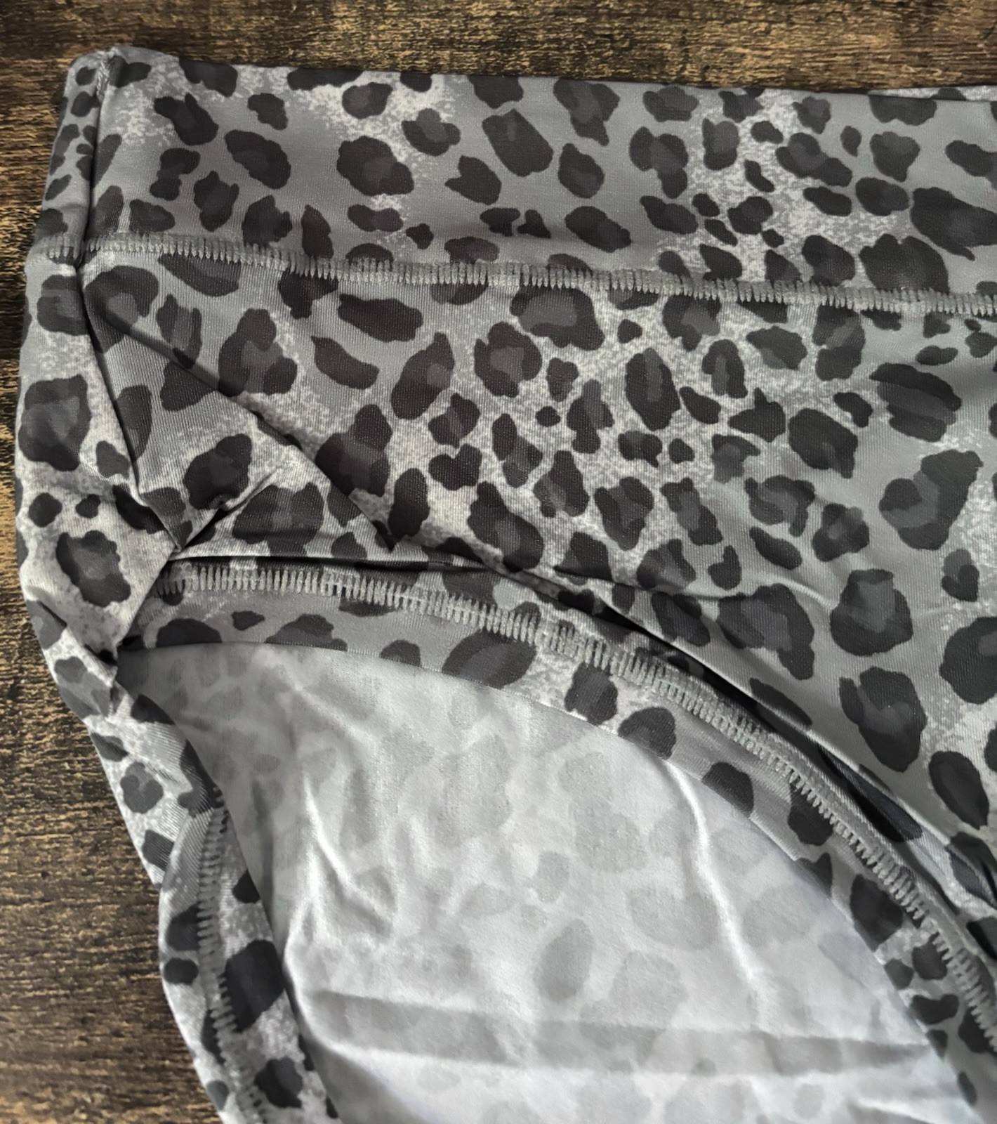 Plus Size 14/16 Lane Bryant Cacique Comfort Bliss Hipster Gray Cheetah Leopard