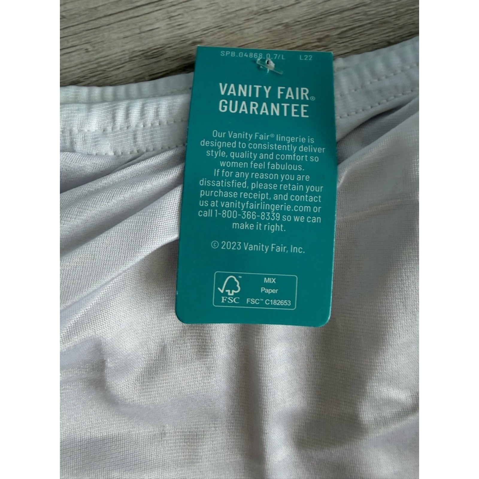 Vanity Fair Women’s 3-Pk. Perfectly Yours Brief Underwear Size Medium