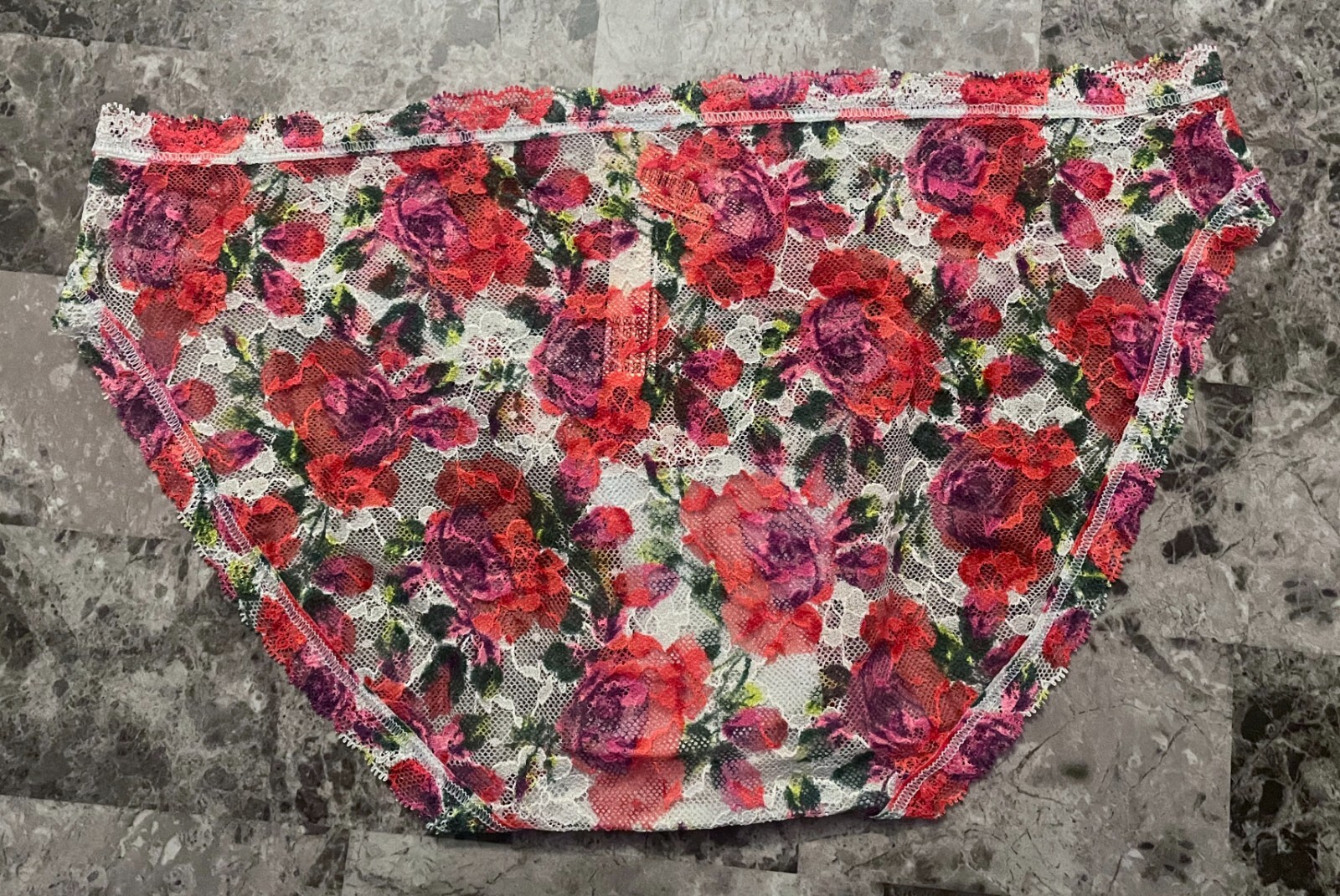 NWT VICTORIA’S SECRET M AQUA RED PINK PURPLE FLORAL LACE LACIE BIKINI PANTIES