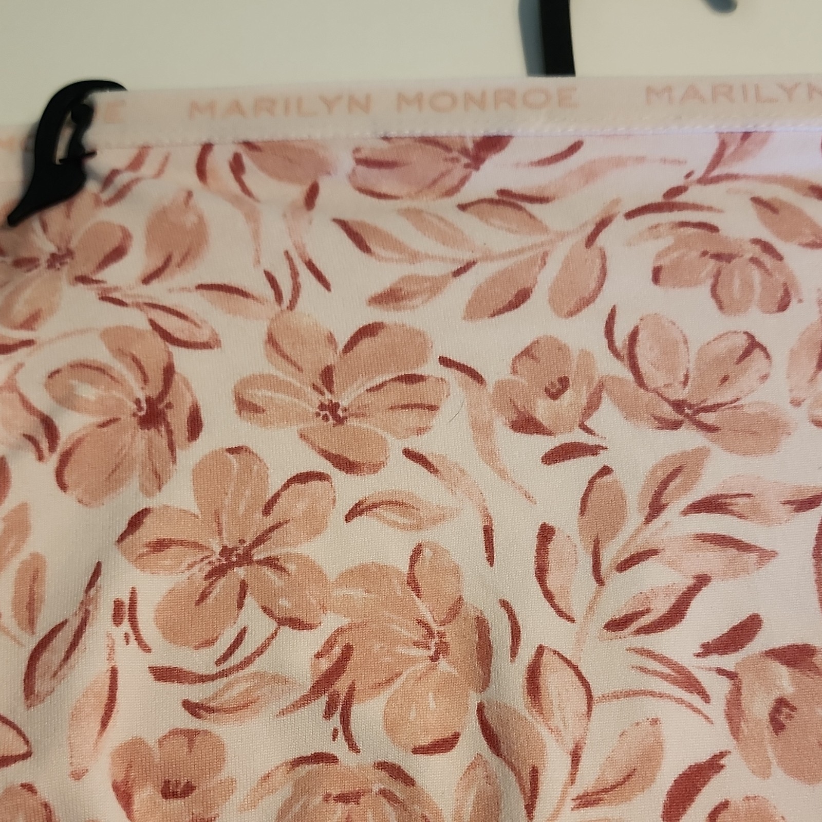 Marilyn Monroe Super Soft Microfiber Brief Panties 5-Pack Floral Size S MM5108
