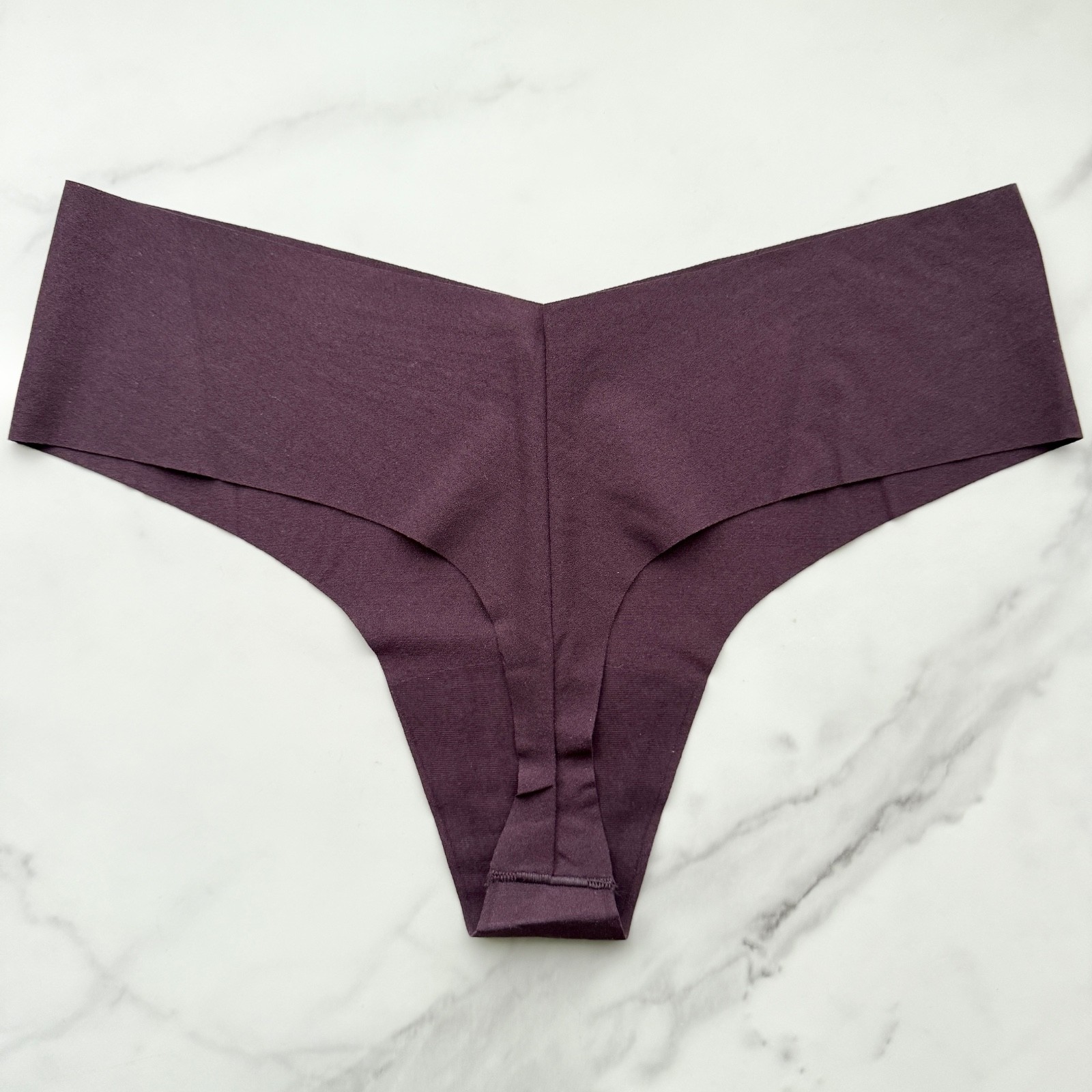 Victoria’s Secret No-Show Smooth Thong Panty Winter Wine SZ L/XL