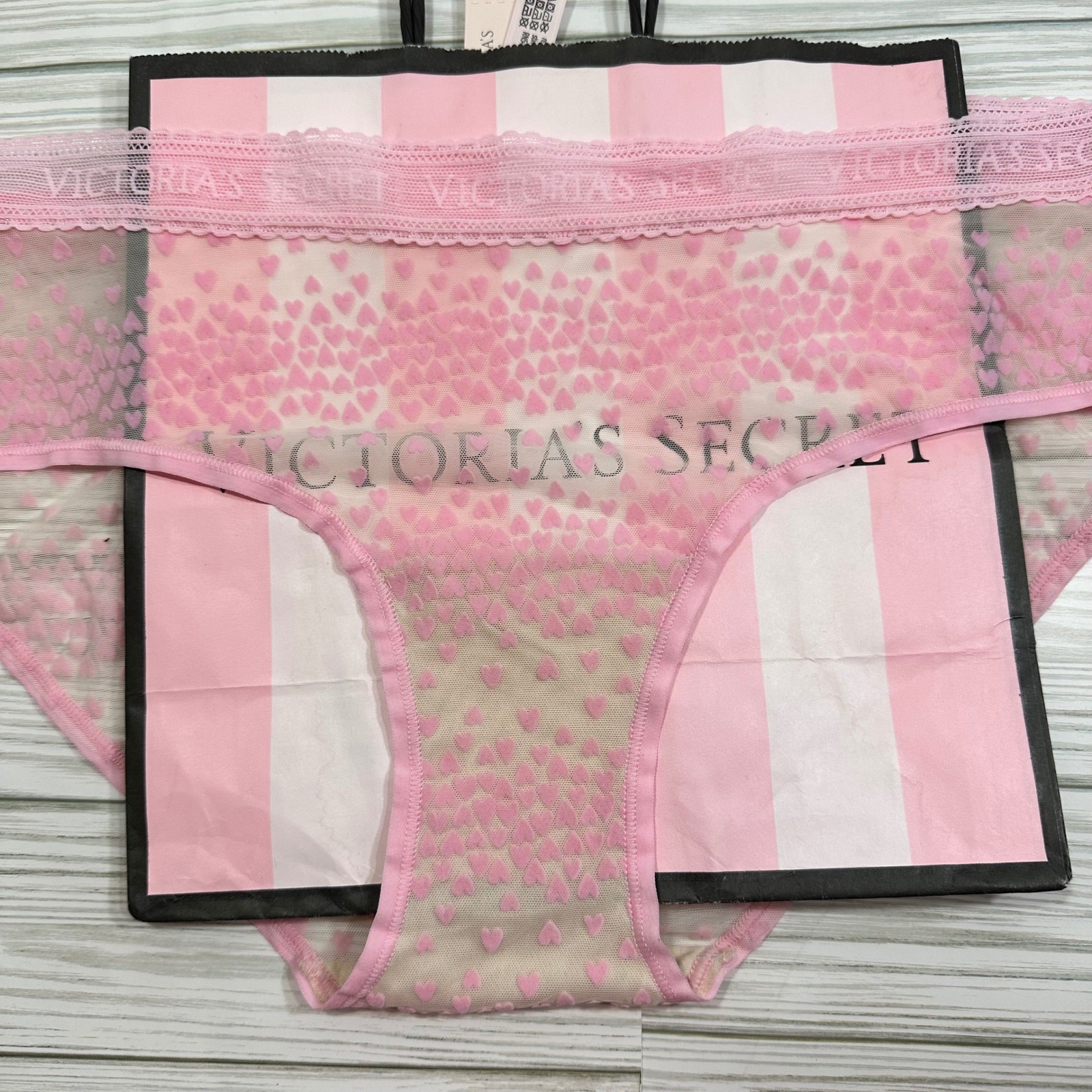 NEW Victoria’s Secret Pink Heart Lace Hiphugger Hipster Panty Large