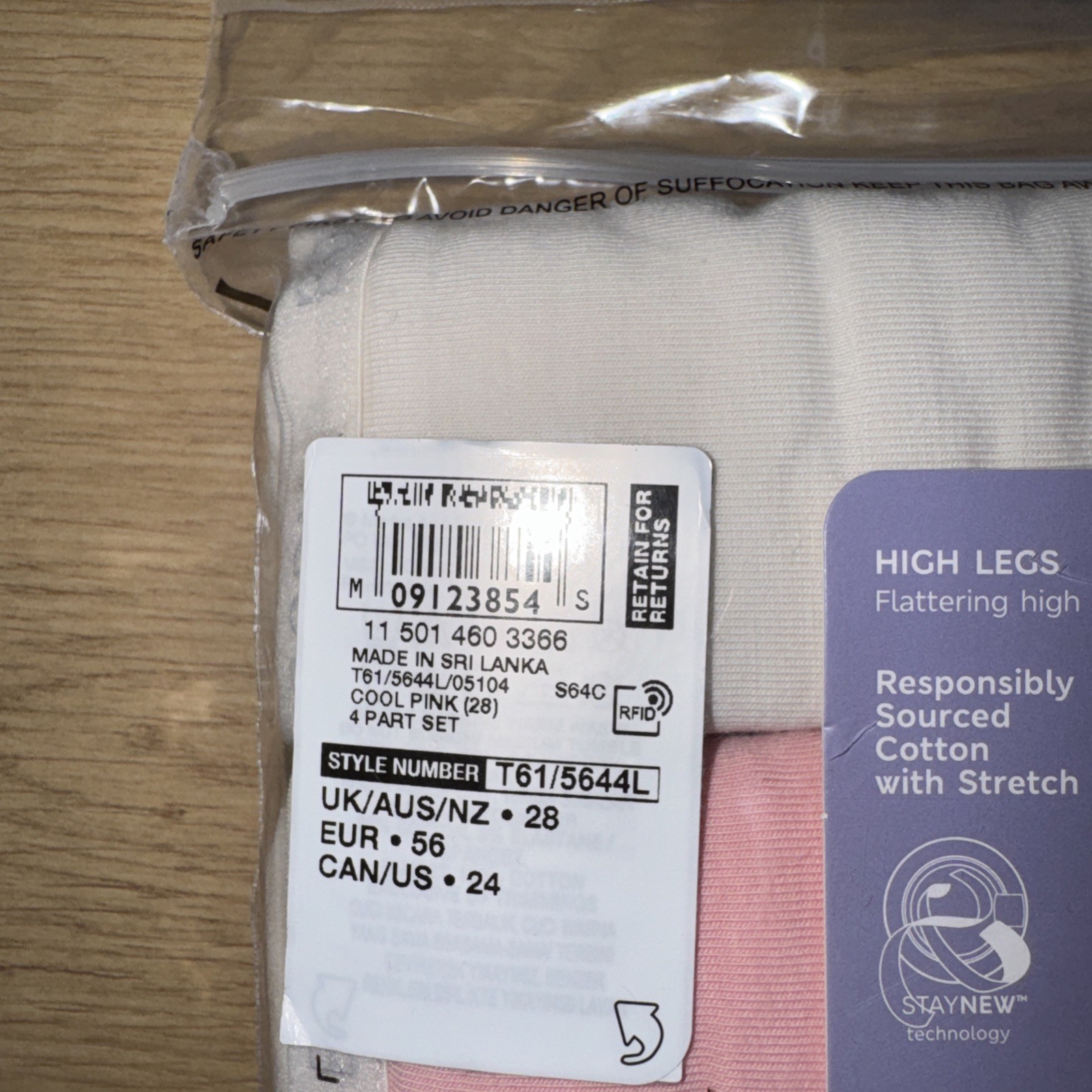 M&S High legs 4 pack of pants Size 28 New Cotton with stretch BNIP