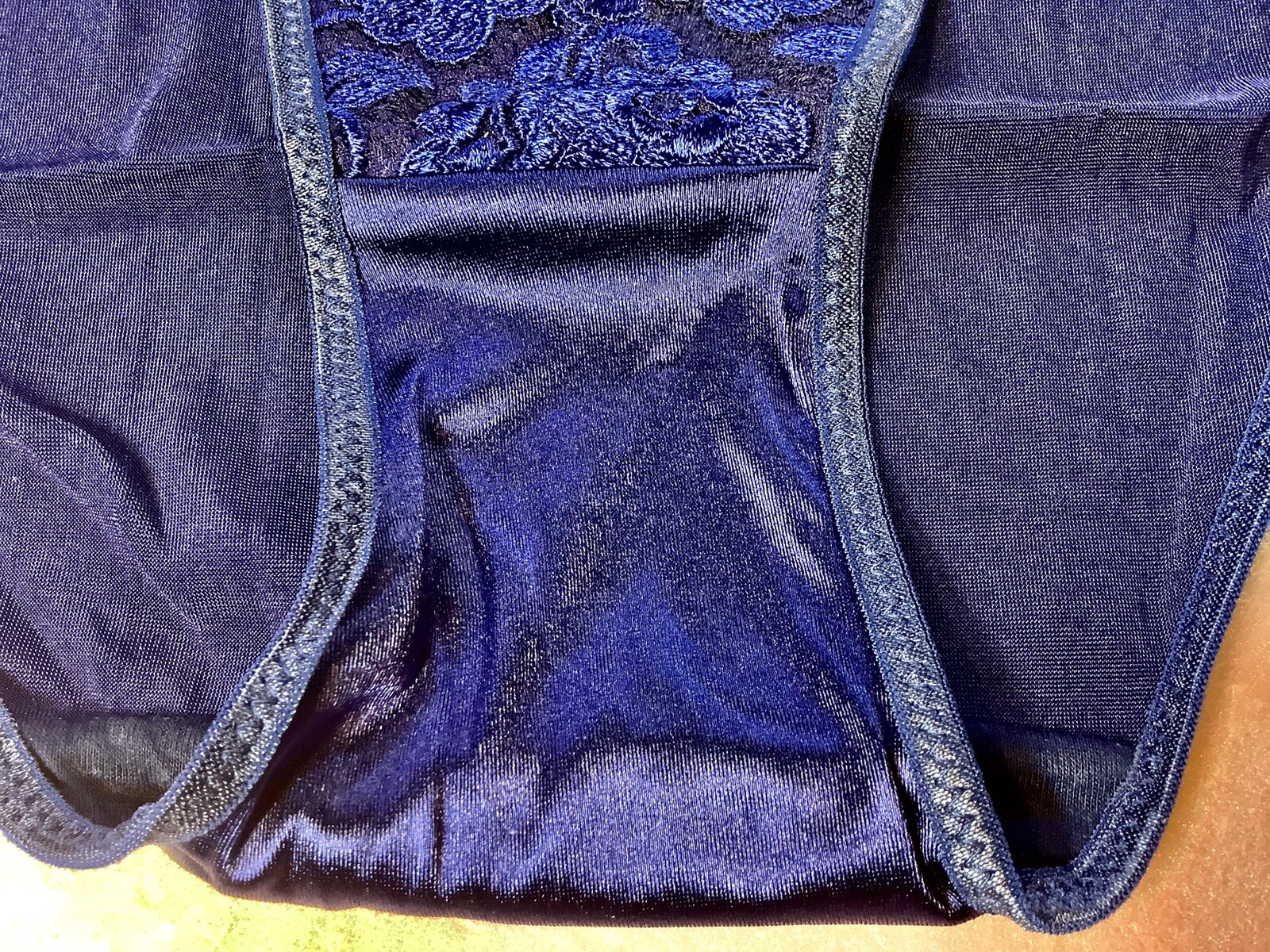 Women Panties,Bikinis “Eva Cervantes” Size L. Blue Satin Floral W/decoration