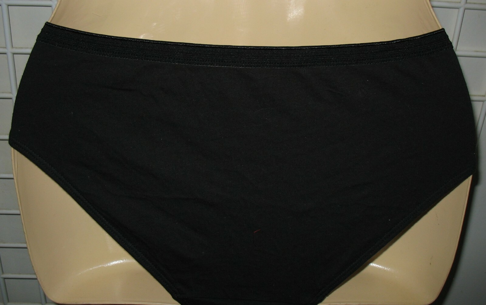 RN 52469 – NEW – S / 5 -THE BEST FITTING PANTY – BLACK – HIPSTER – 100% COTTON