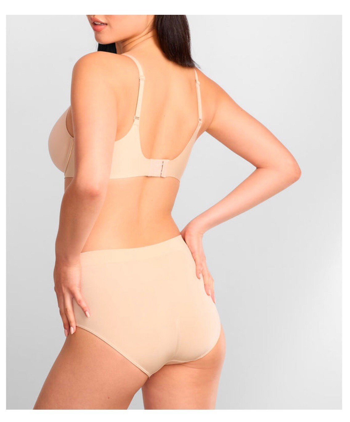 NWT Wacoal B-Smooth Seamless Brief 838175 US 6-M Naturally Nude