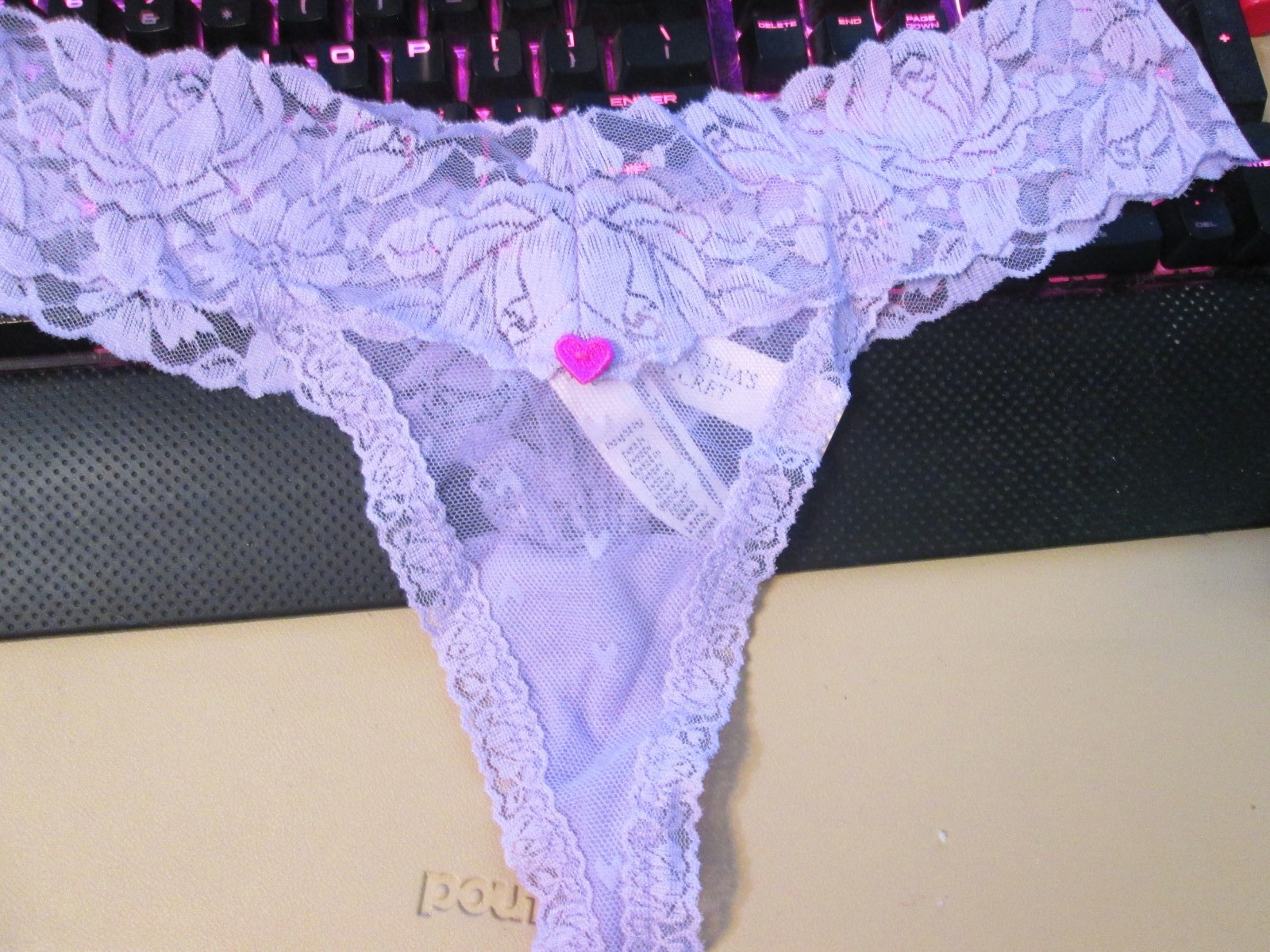 New Victoria’s Secret Lace ✅💲Discounts on 2+💲Thong ✅Size XS,OS,S,M,L✅Lace