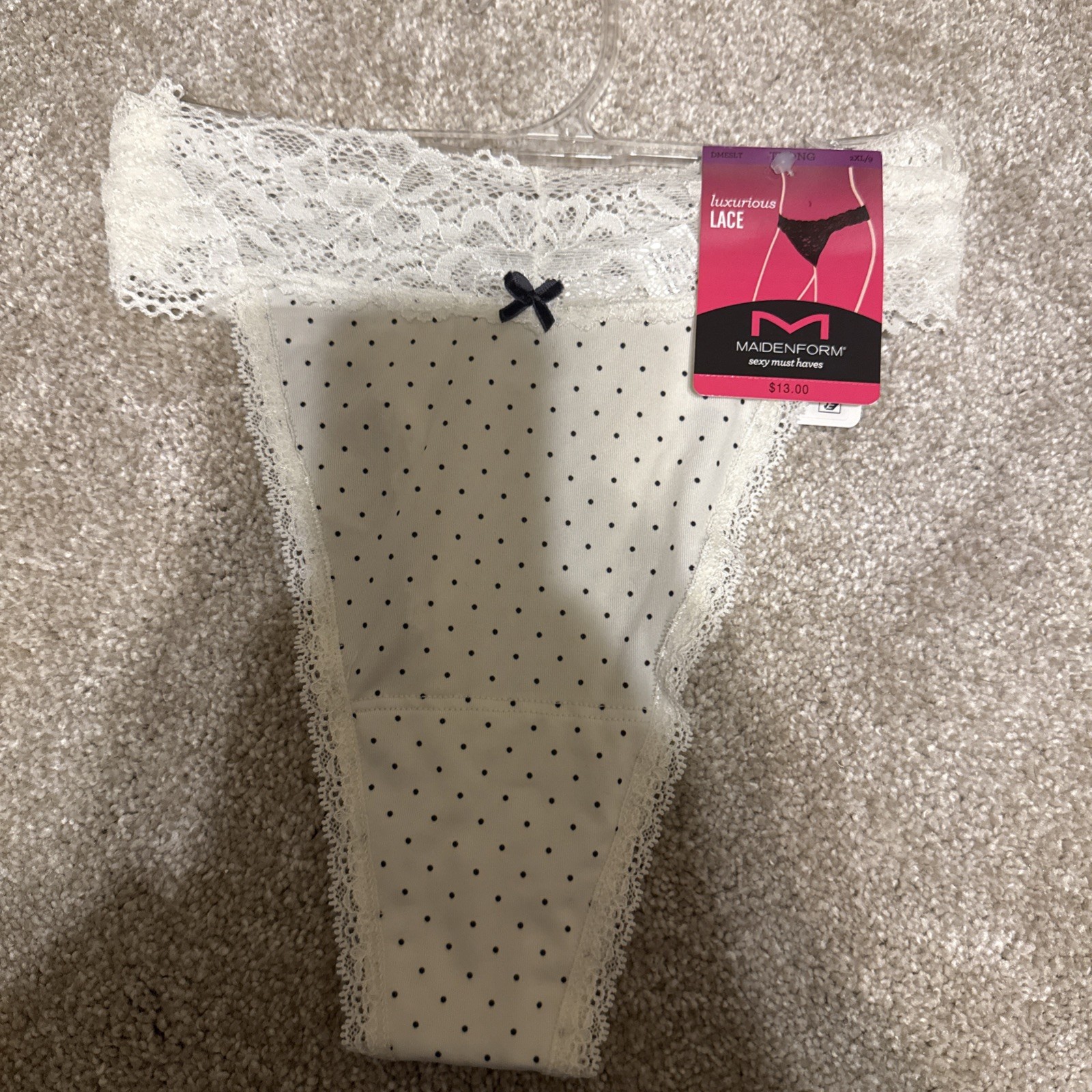 NWT Maidenform Sexy Must Haves Luxurious Lace thong panty 2XL/9 ( 4 PACK )