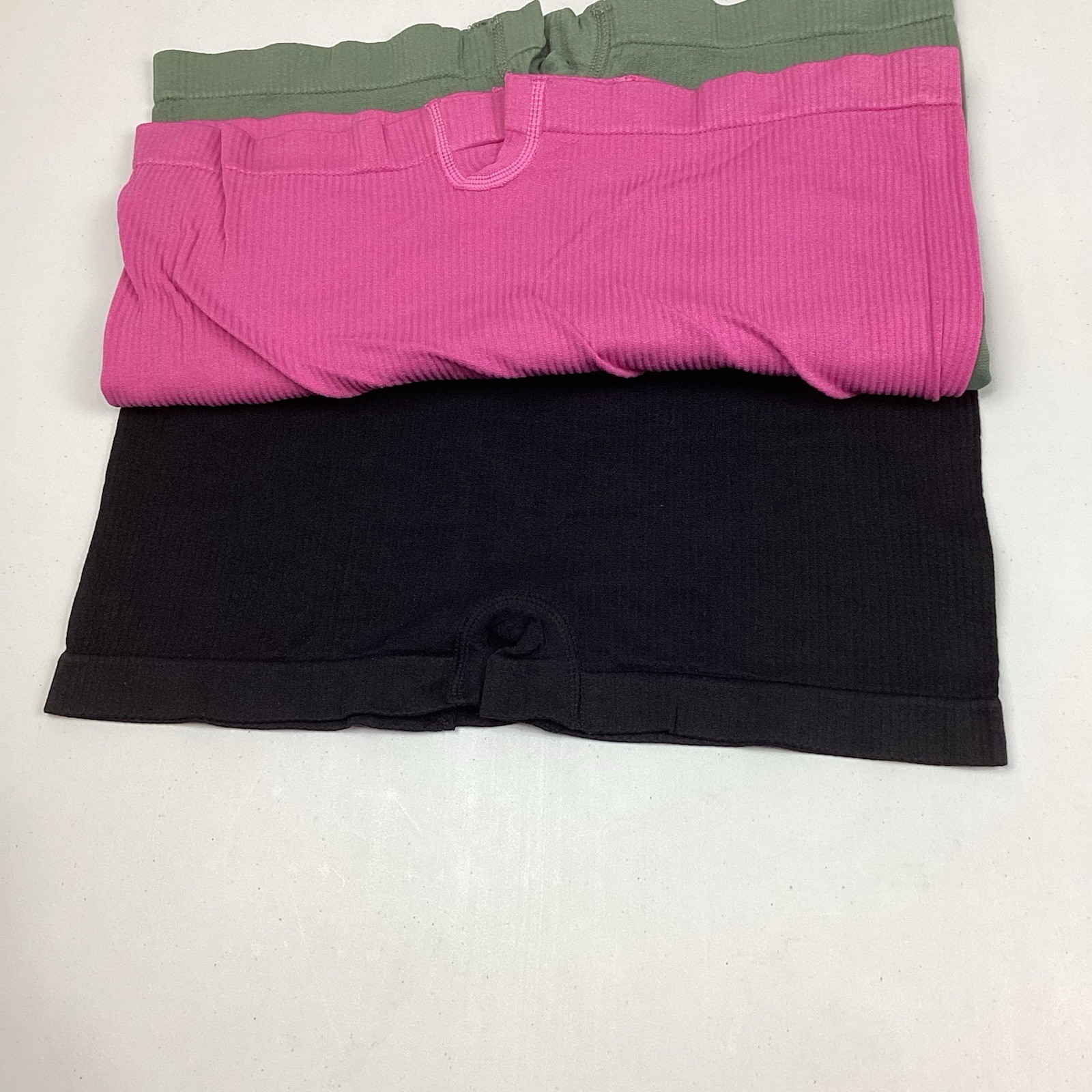 Hurley Women’s Seamless Boyshort Panty Underwear Sz L – 3 PACK – NEW! Retail $46