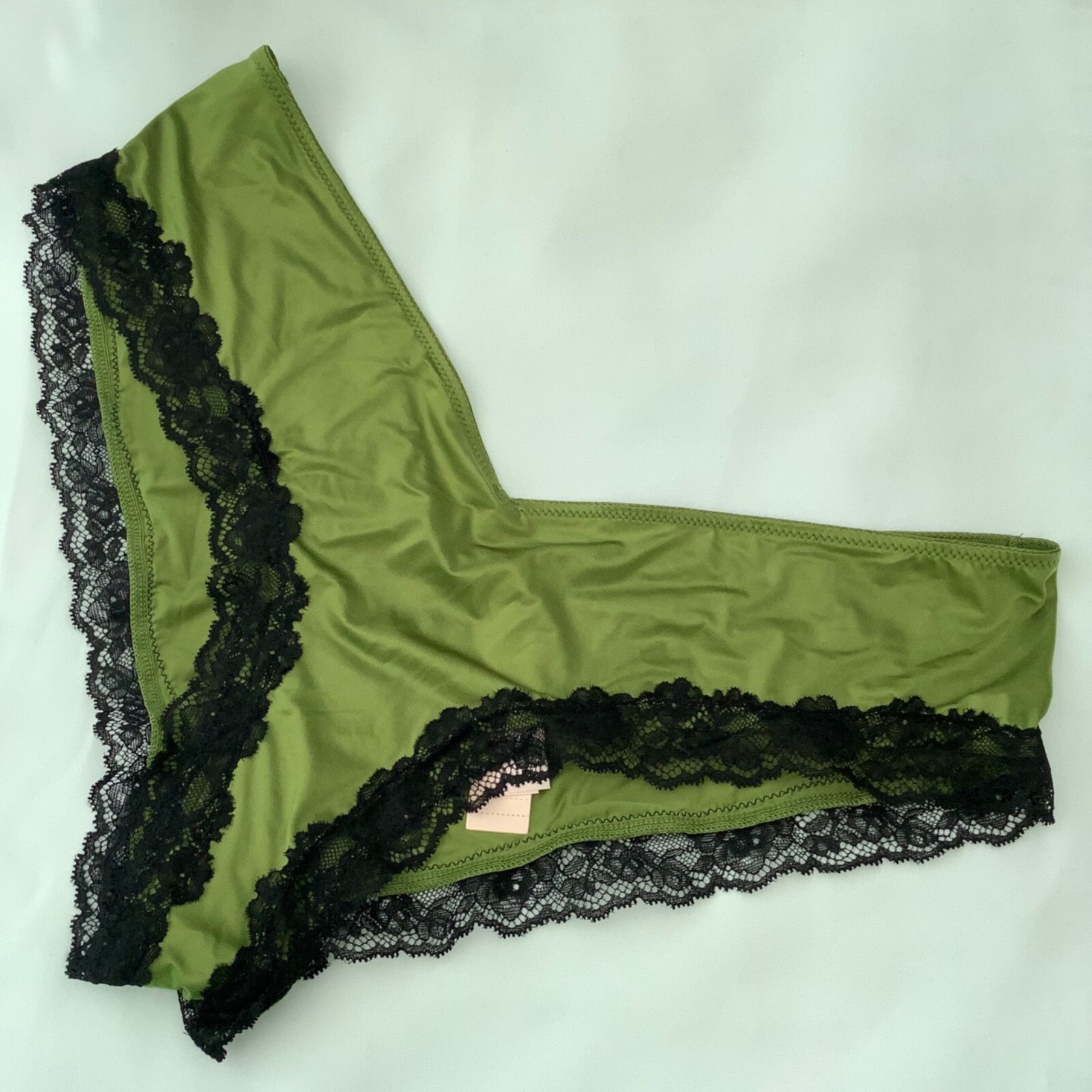 Victoria’s Secret Khaki Green Lace Trim High Leg Cheeky Panties – Size XL BNWT