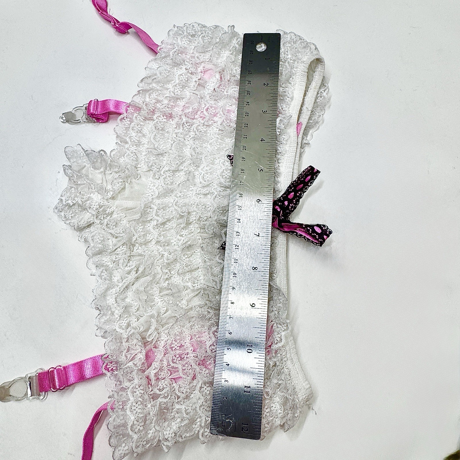 VTG Y2K Panties/Boyshorts attached Garter Straps White& Pink Lace Ruffle Pin-Up